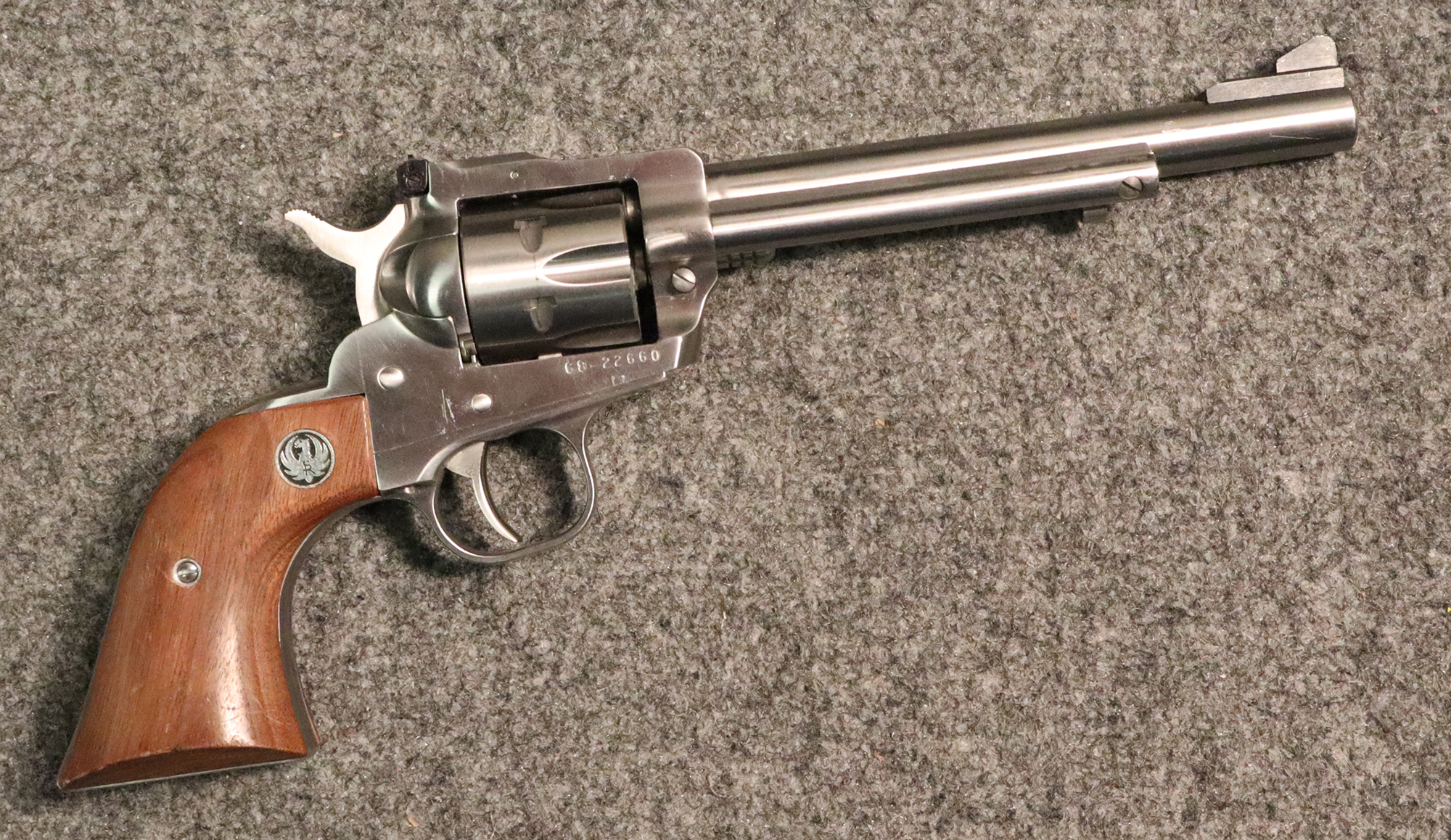 ++RUGER NEW MODEL SINGLE-SIX .22 - Ruger