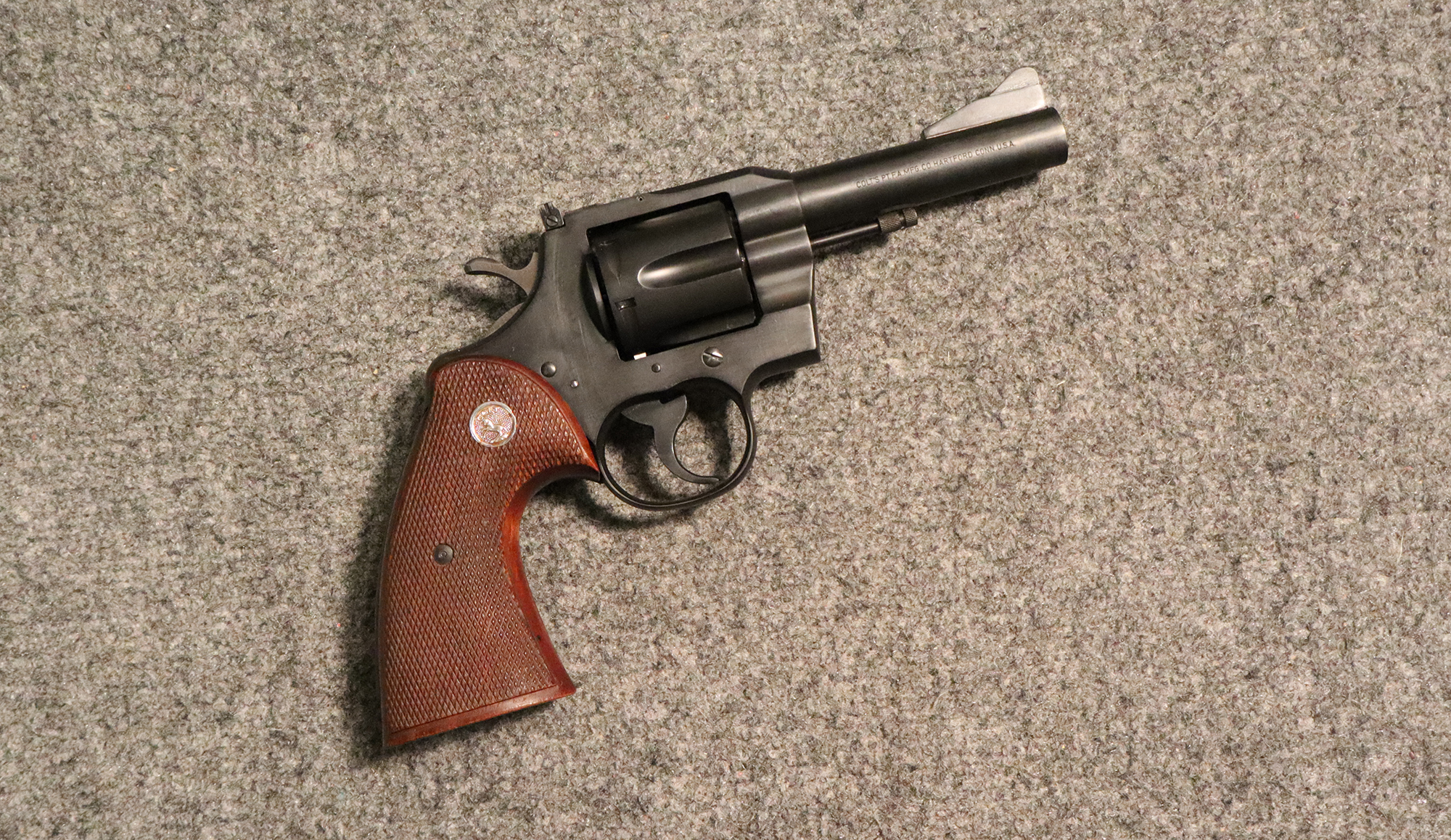 Colt ~ 357 ~ .357 Magnum - Bass Pro Shops
