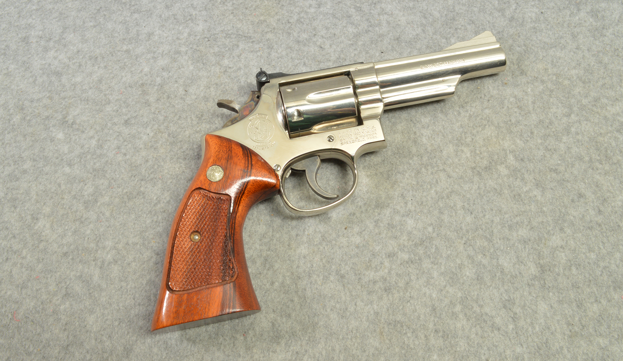 Smith & Wesson ~ 19-4 ~ .357 Magnum - Bass Pro Shops
