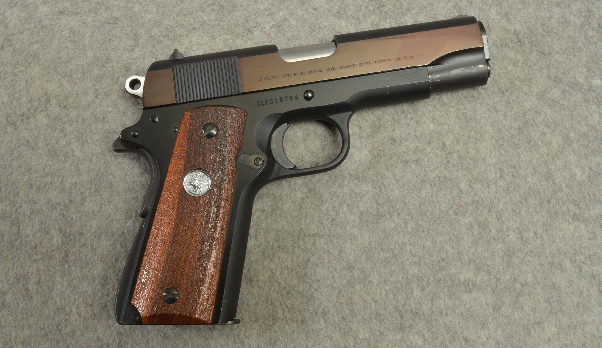 Image of Colt ~ Lightweight Commander ~ .45 Auto