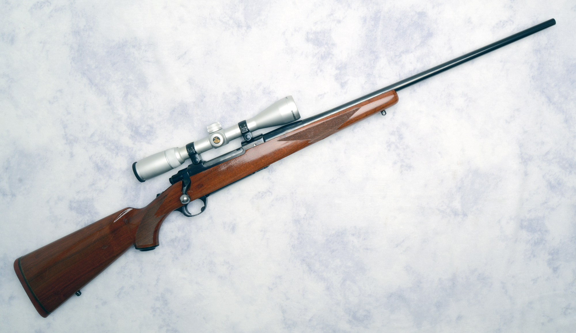 ++RUGER M77 7MM REMINGTON MAGNUM - Ruger