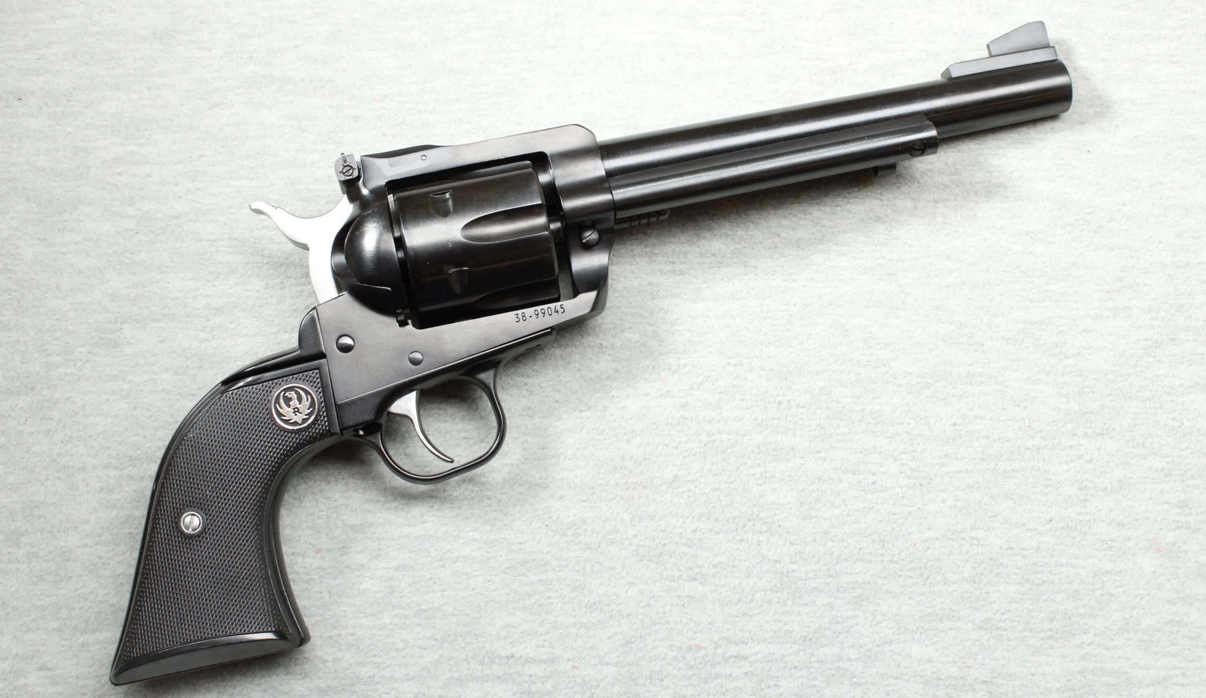 ++RUGER NEW MODEL BLACKHAWK .357 - Ruger