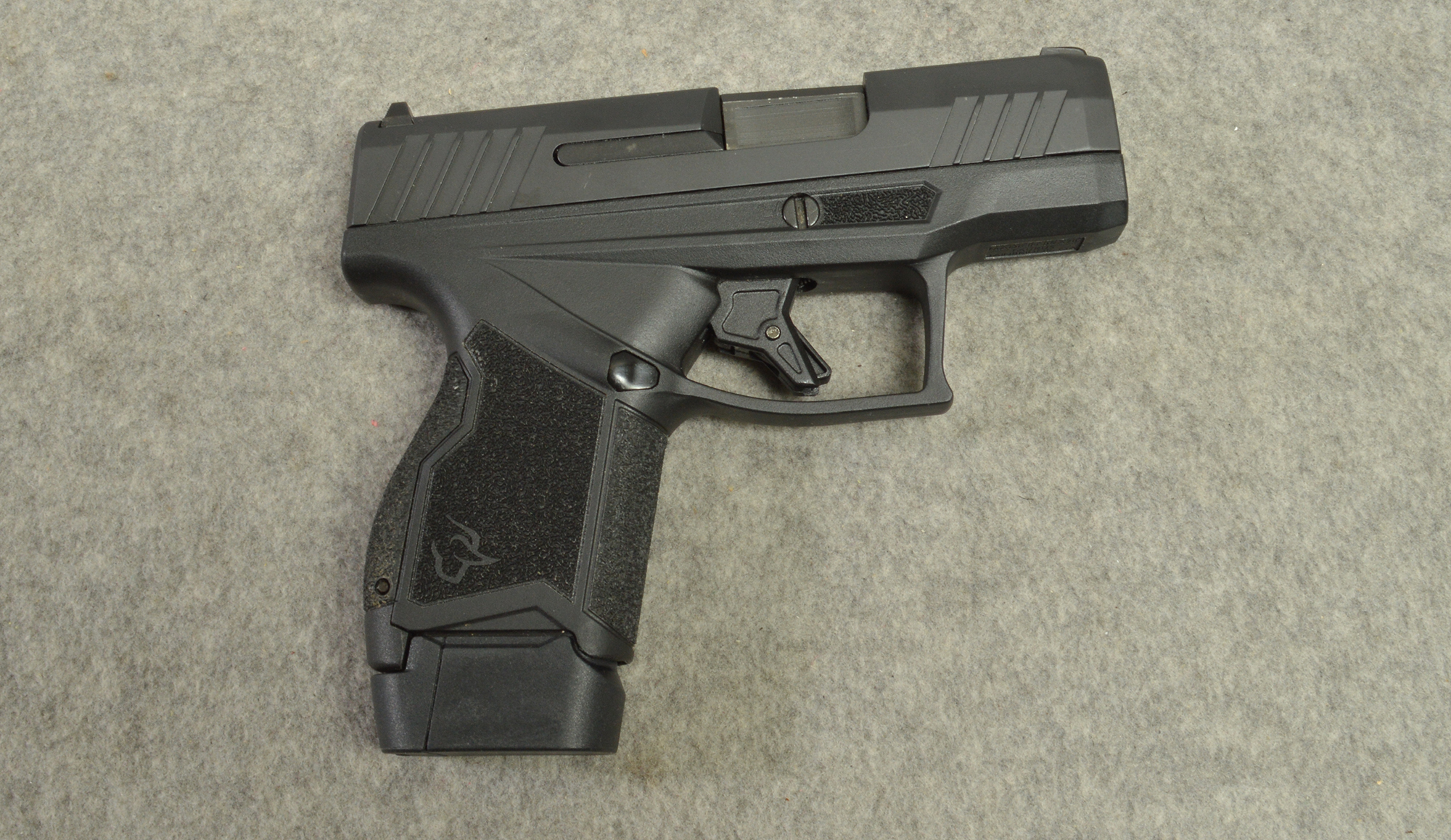 Taurus ~ GX4 ~ 9mm - Bass Pro Shops