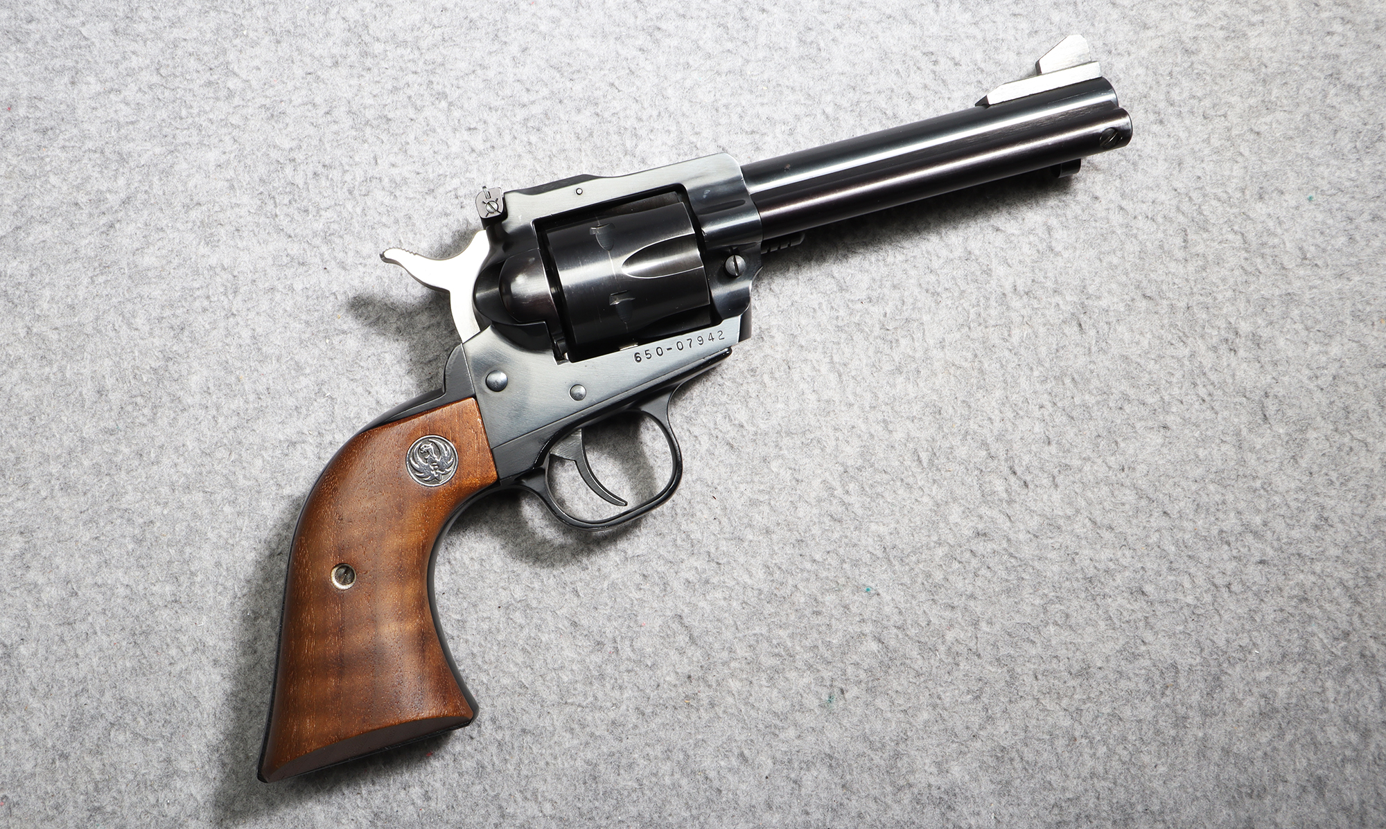 ++RUGER NEW MODEL SINGLE-SIX .32 - Ruger