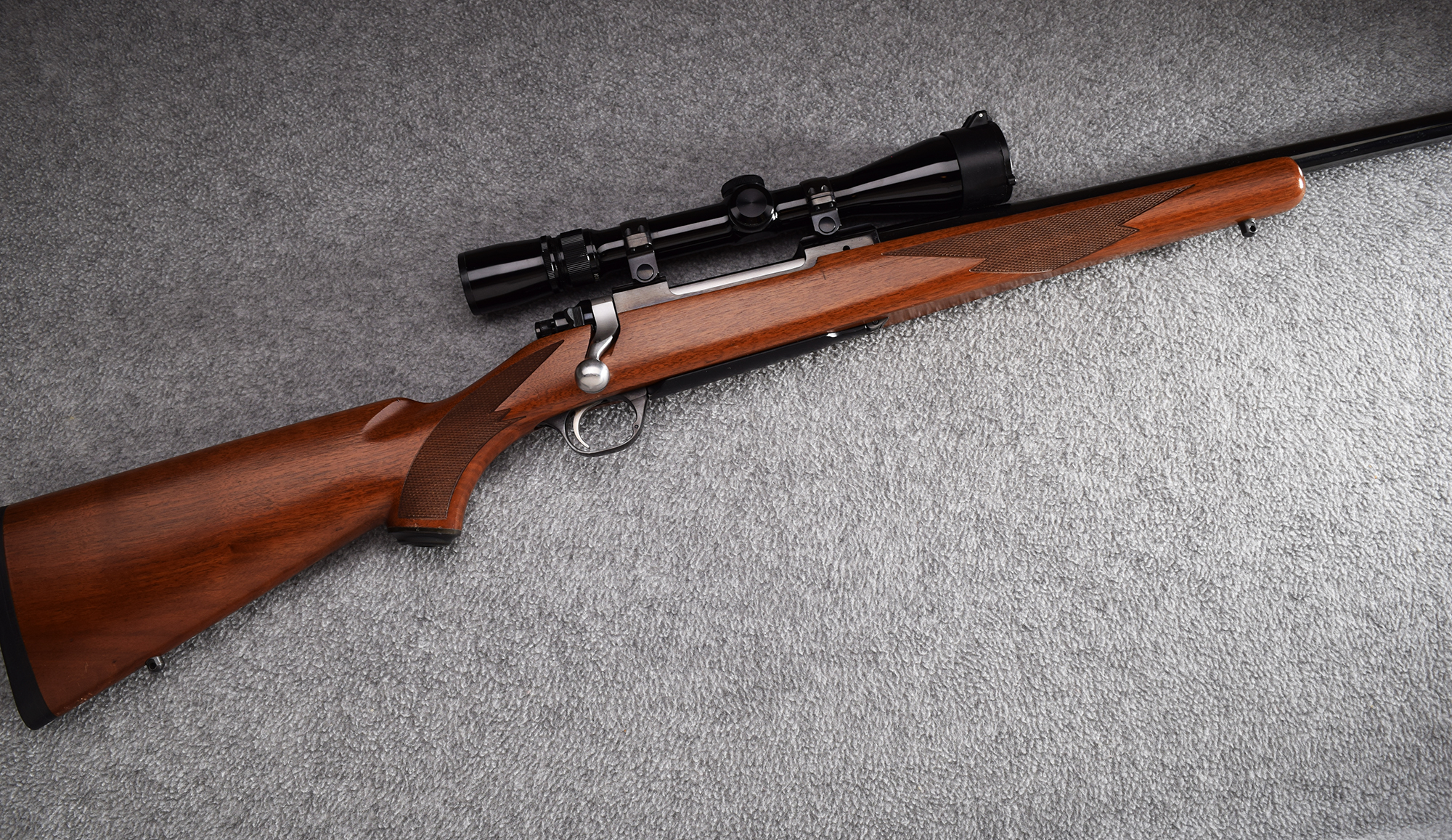 ++RUGER M77 MARK II .300 WINCHES - Ruger