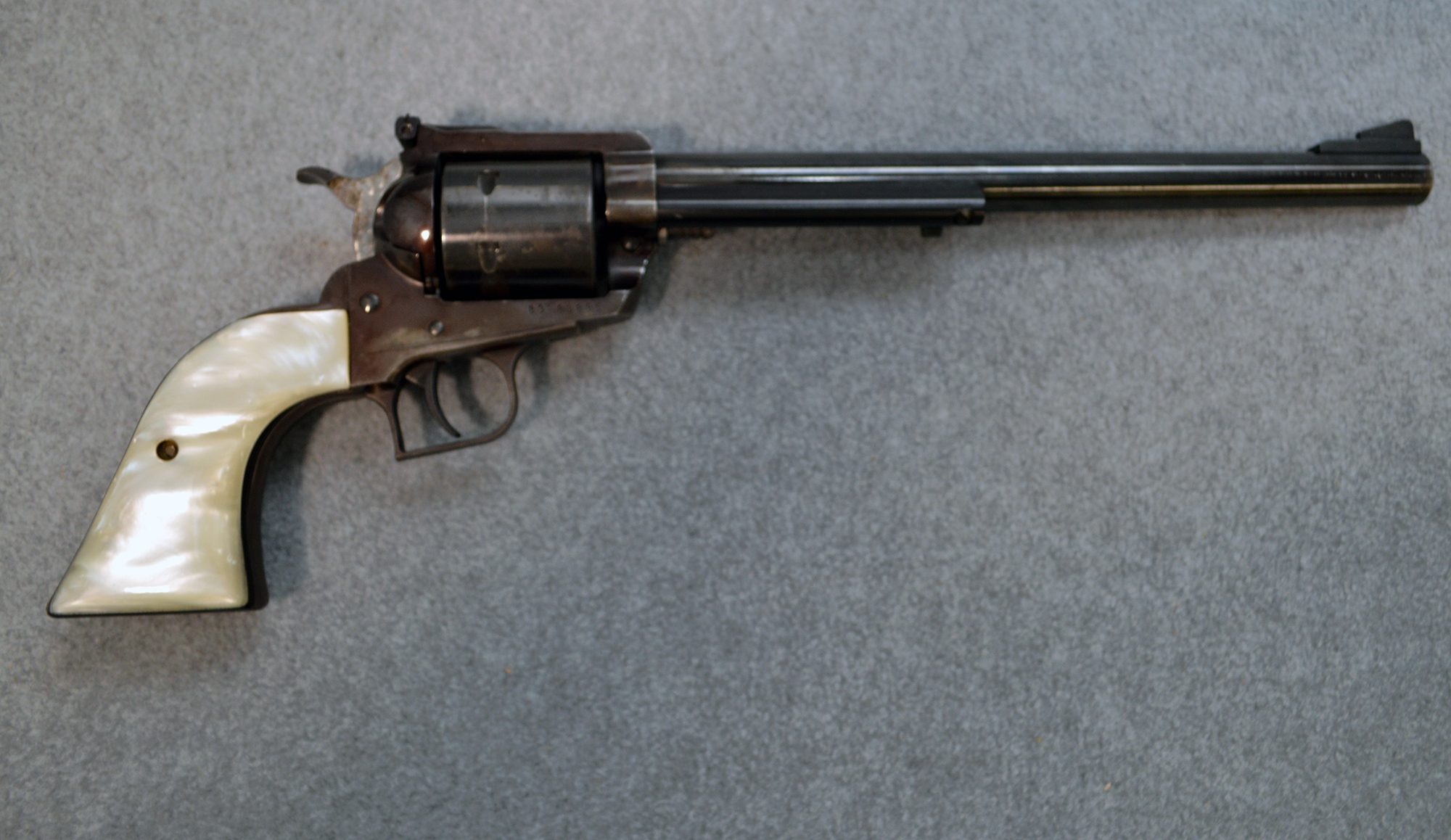 ++RUGER NEW MODEL SUPER BLACKHAW - Ruger