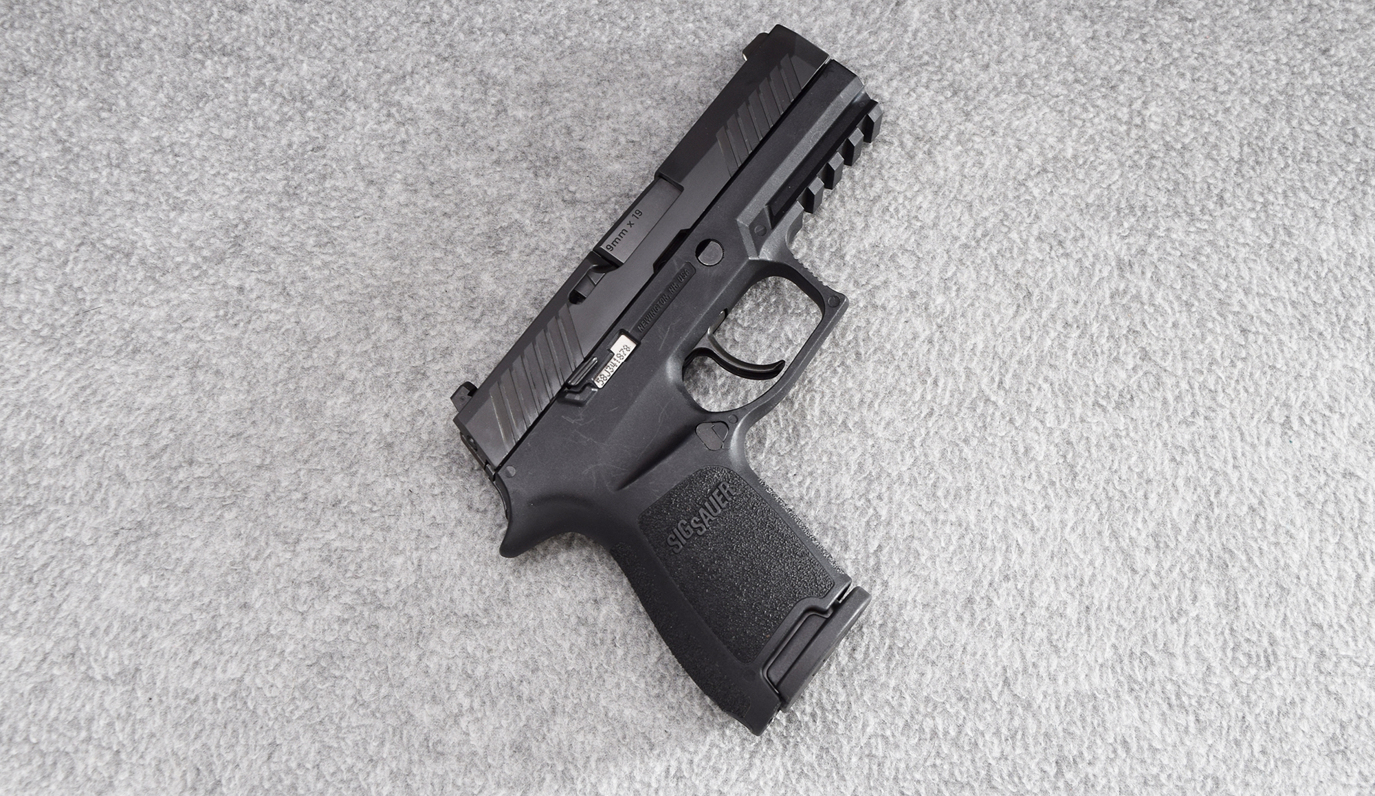 Sig Sauer ~ P320 ~ 9mm Luger - Bass Pro Shops