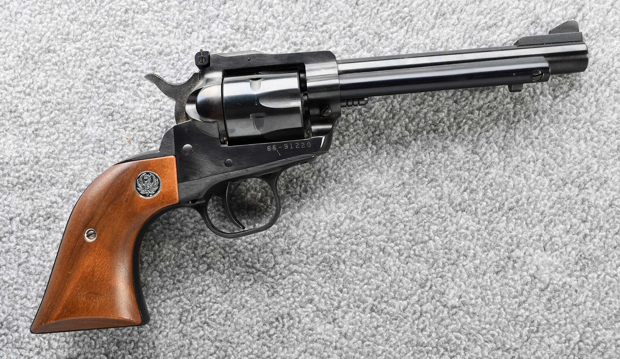 ++RUGER NEW MODEL SINGLE-SIX .22 - Ruger