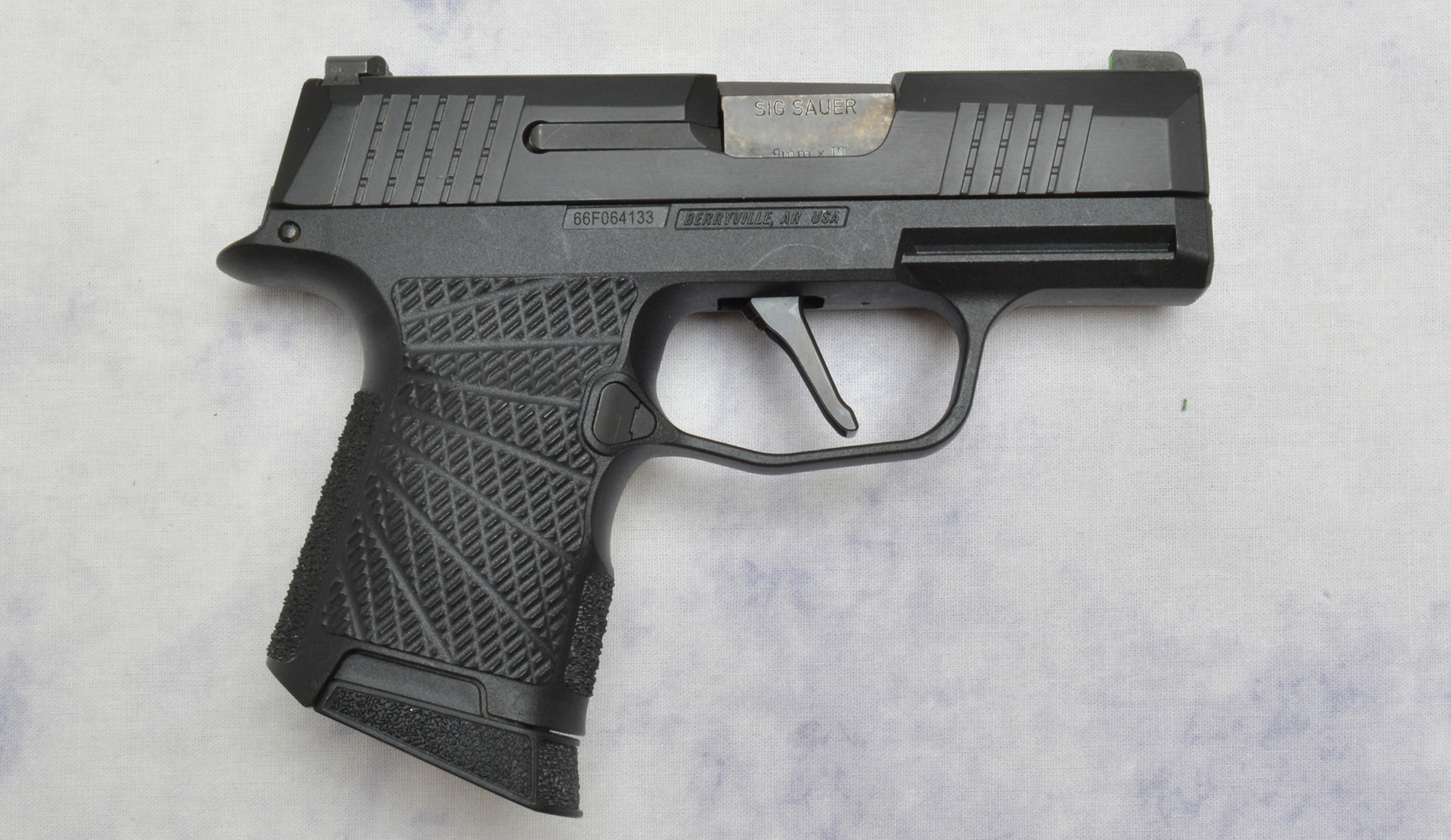 Sig Sauer ~ P365 ~ 9mm Luger - Bass Pro Shops