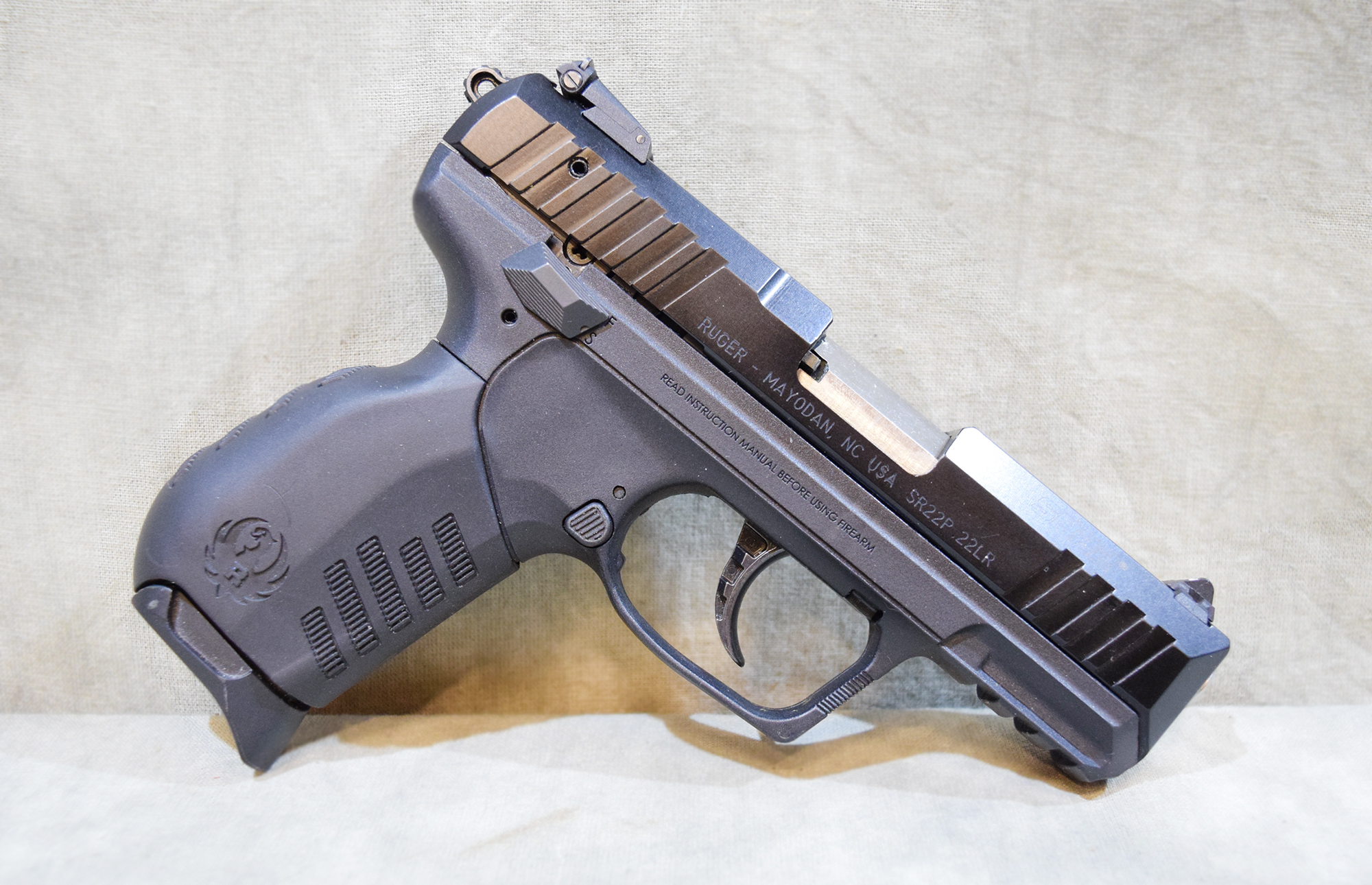 ++RUGER SR22 .22 LONG RIFLE - Ruger