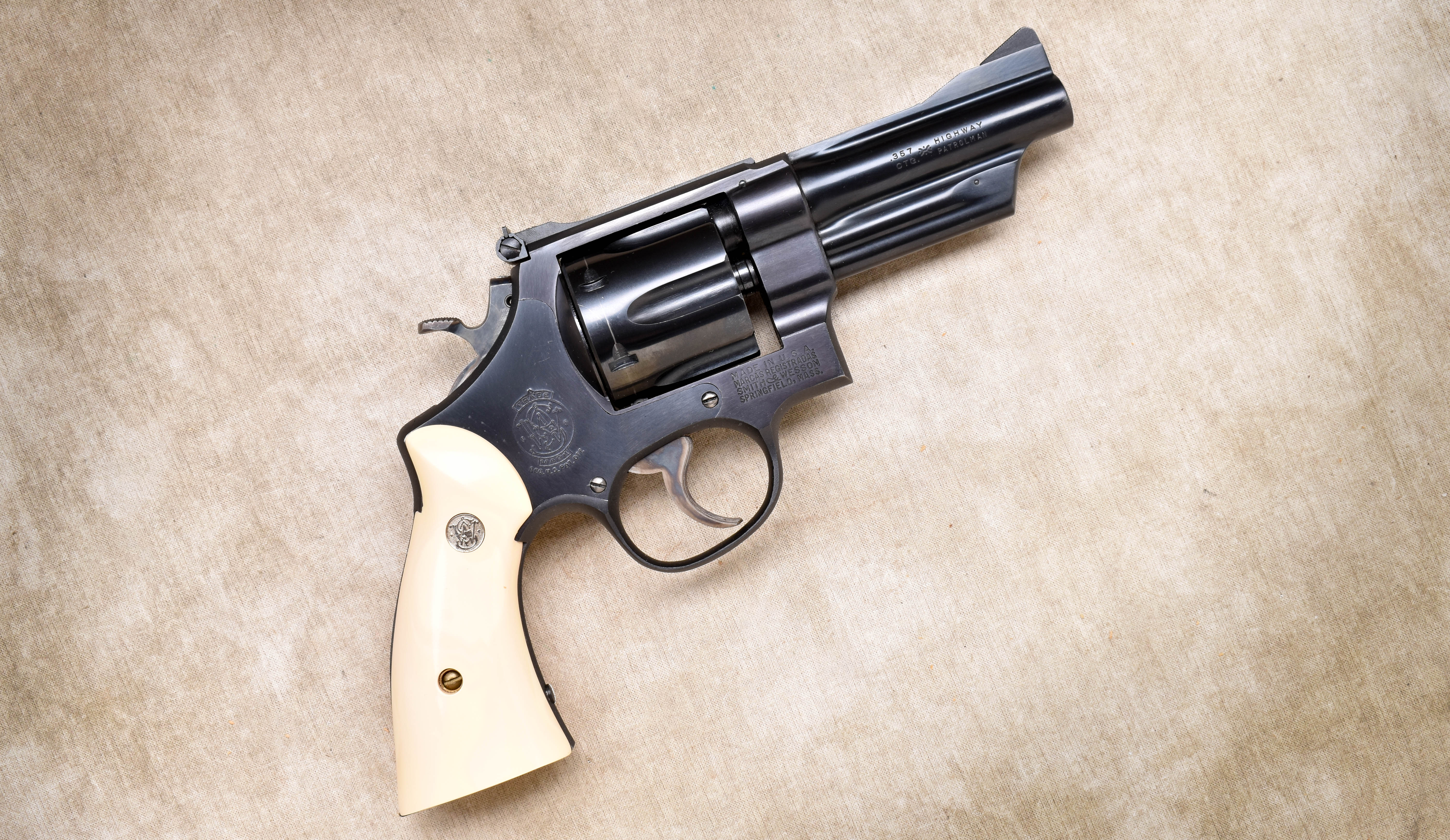 Image of Smith & Wesson ~ Model 28-2 ~ .357 Magnum
