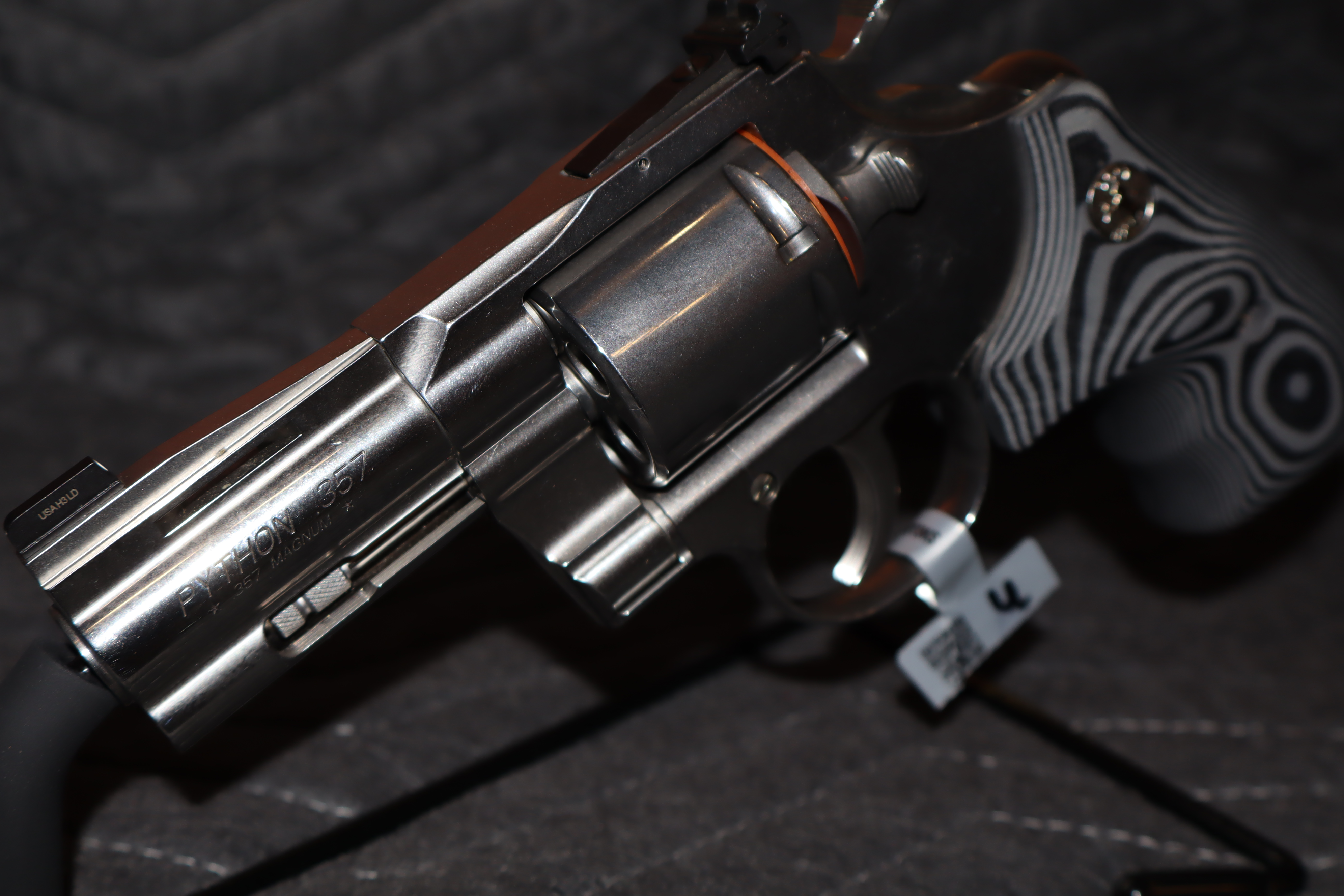 ++COLT PYTHON .357 MAGNUM - Colt