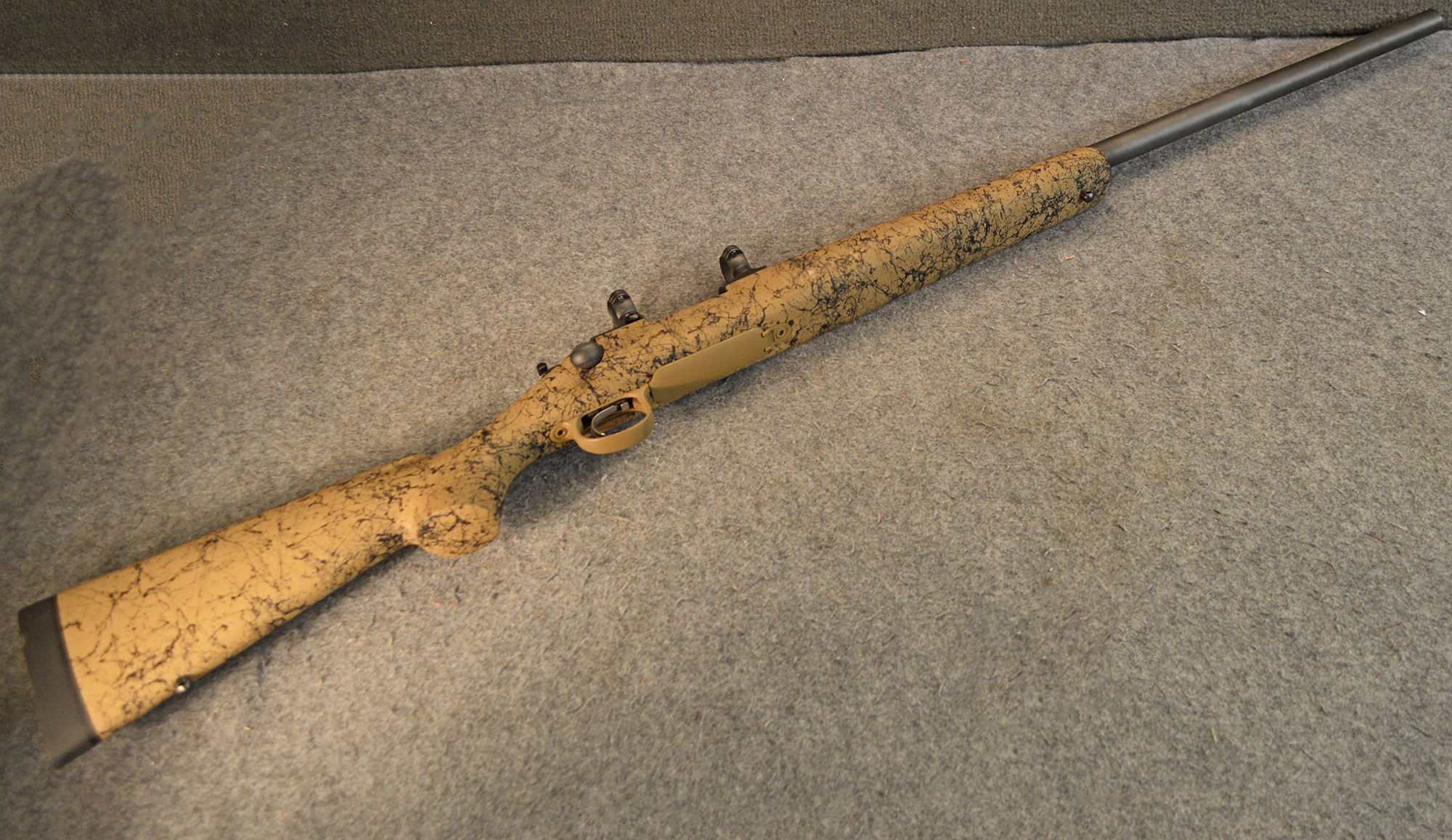 ++REMINGTON MODEL 700 .22-250 RE - Remington
