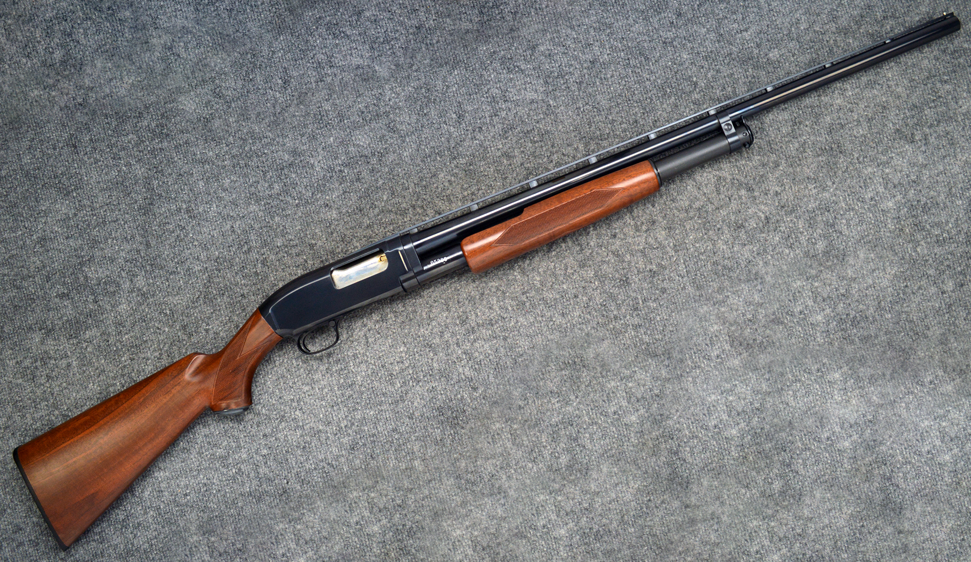 Browning ~ 12 ~ 20 Ga - Browning