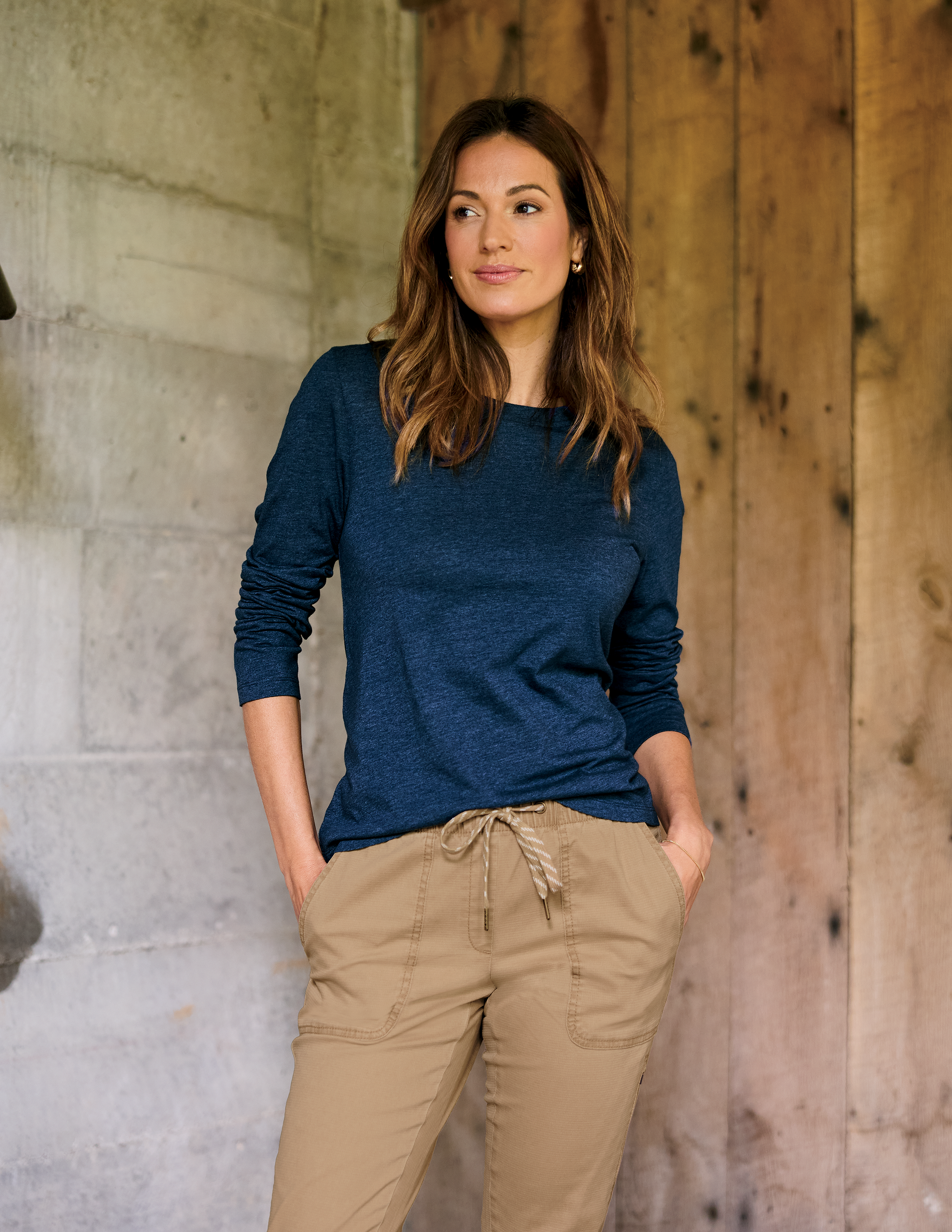 Image of Natural Reflections Everyday Crew-Neck Long-Sleeve T-Shirt - Dress Blue - M