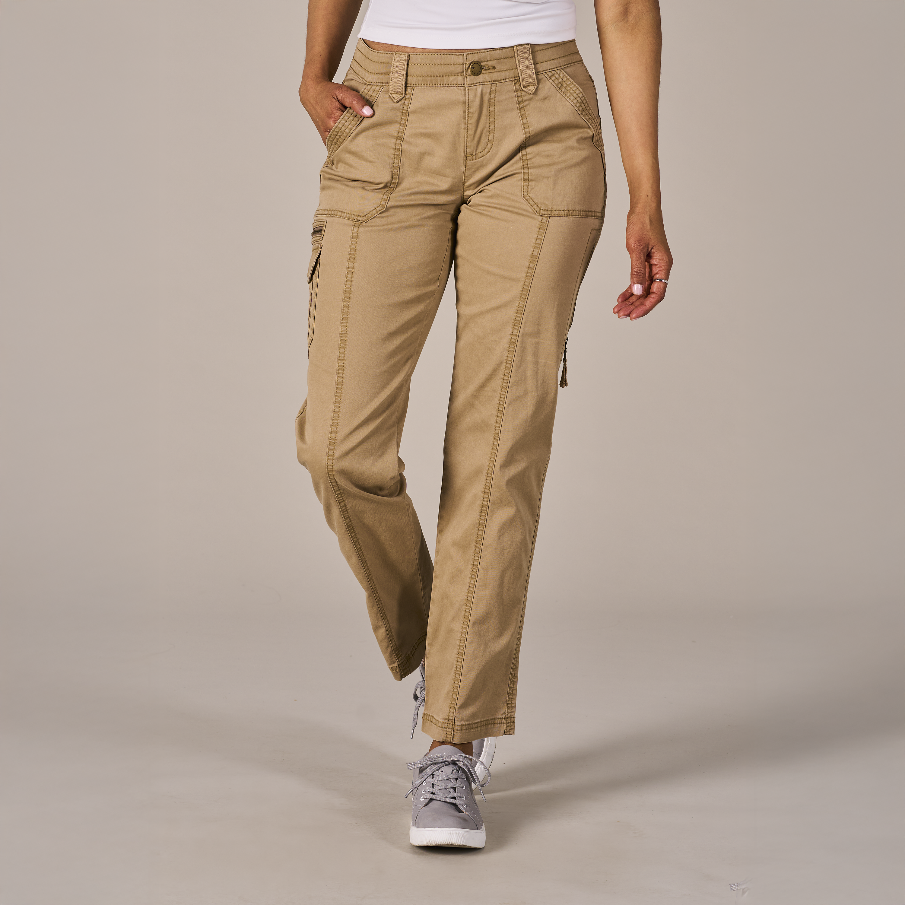 Image of Natural Reflections Camper Cargo Pants - Petrified Oak