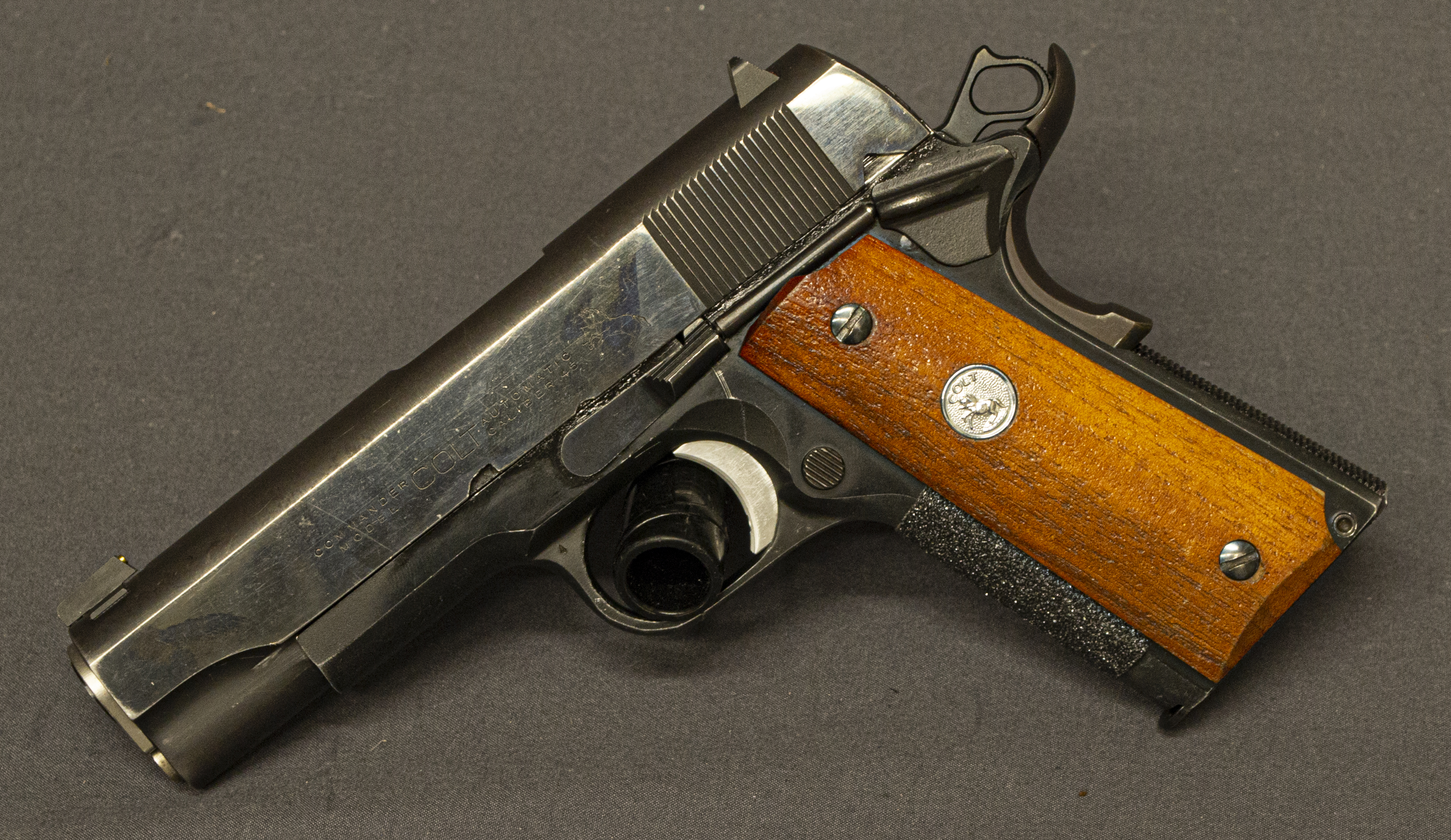 ++COLT COMMANDER .45 AUTO - Colt