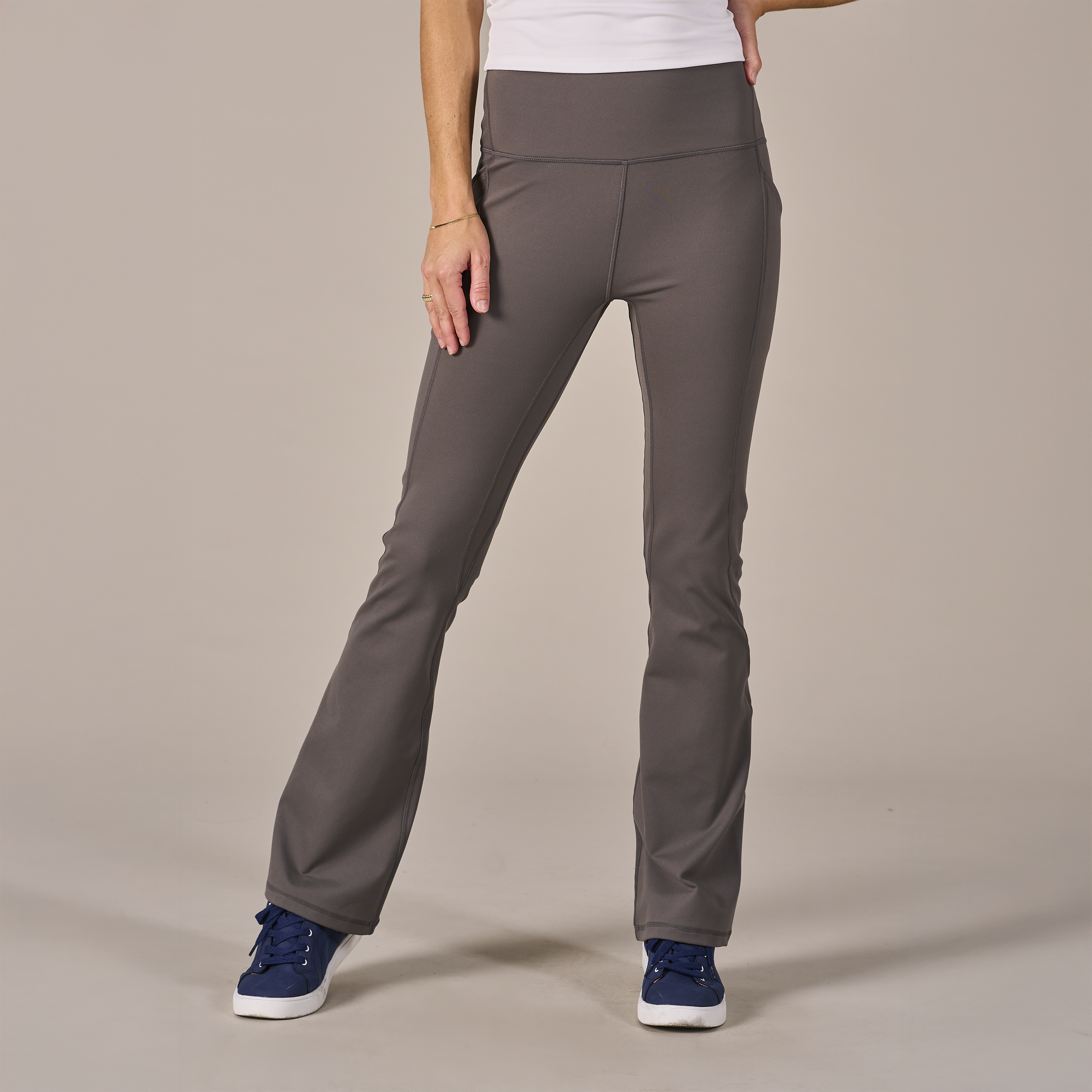 Image of Natural Reflections Highland Flare Leggings - Granite Gray