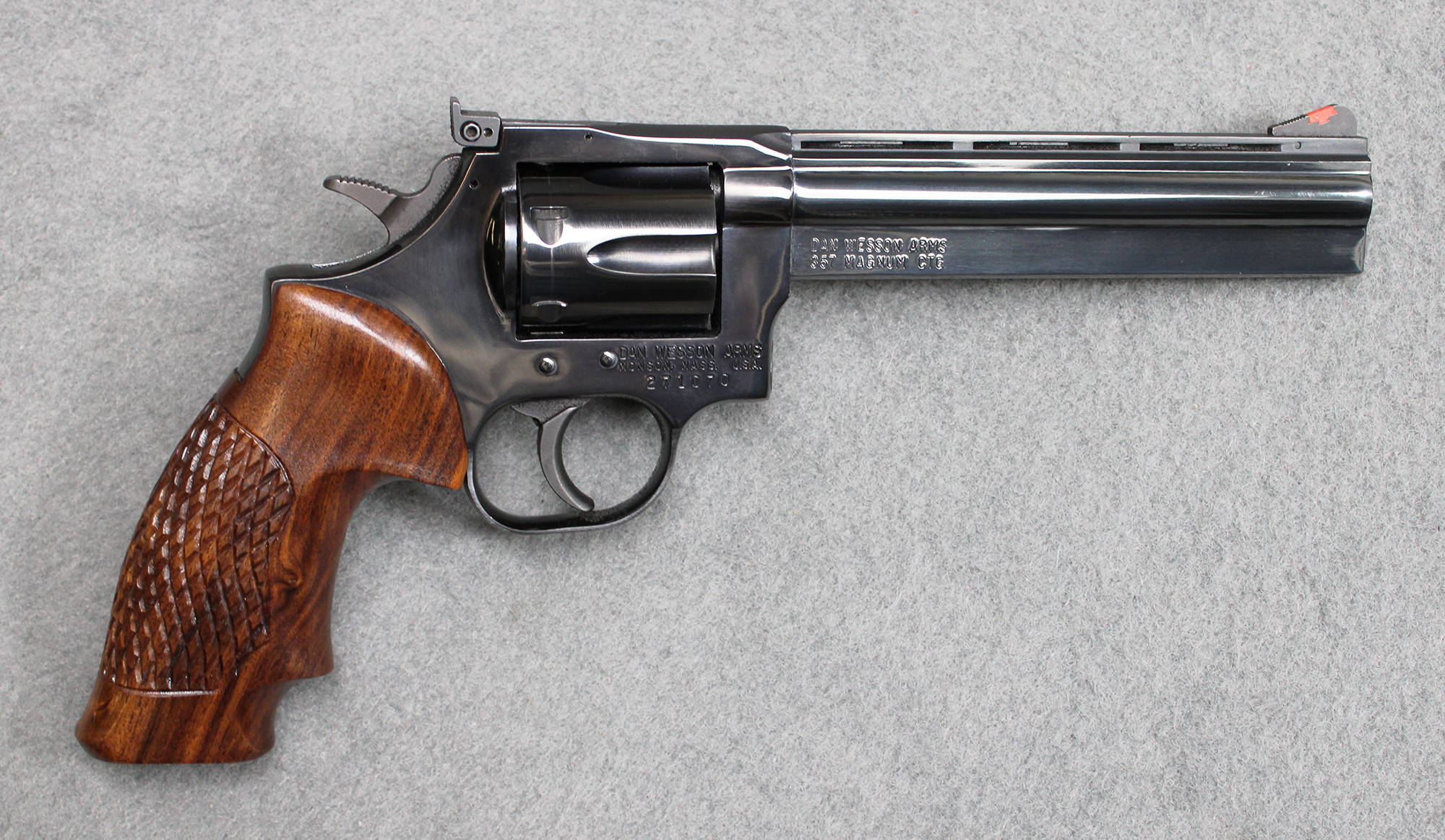 Dan Wesson ~ Model 15-2VH ~ .357 Magnum - Bass Pro Shops