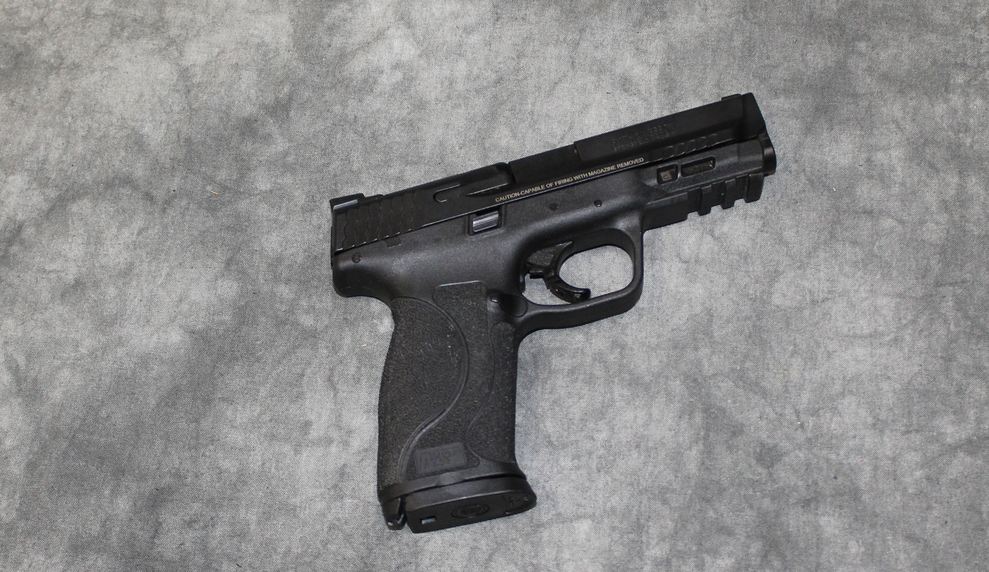 S&W ~ M&P 9 M2.0 ~ 9mm - Bass Pro Shops