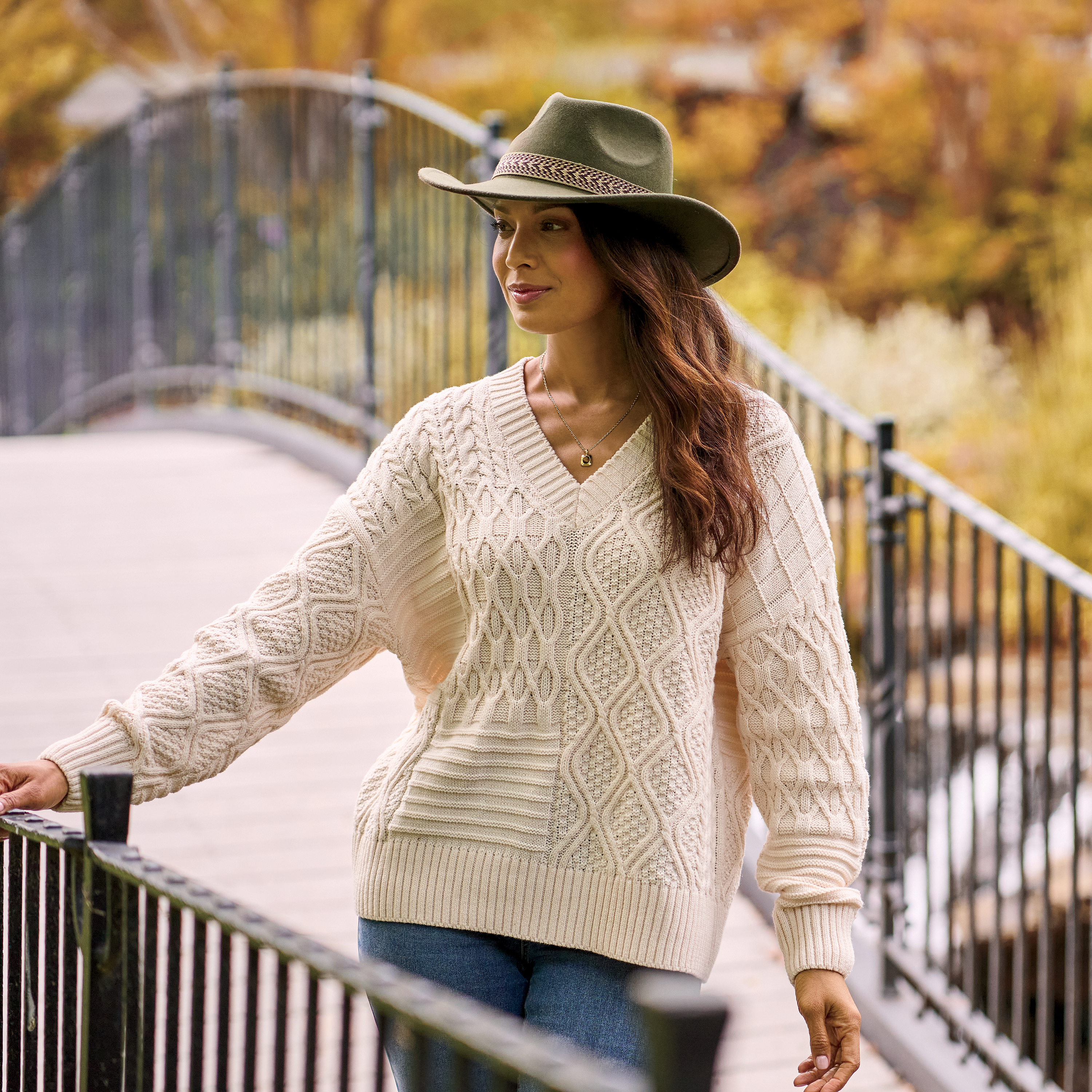 Image of Natural Reflections Lakeshore Cable Pullover - Oatmeal
