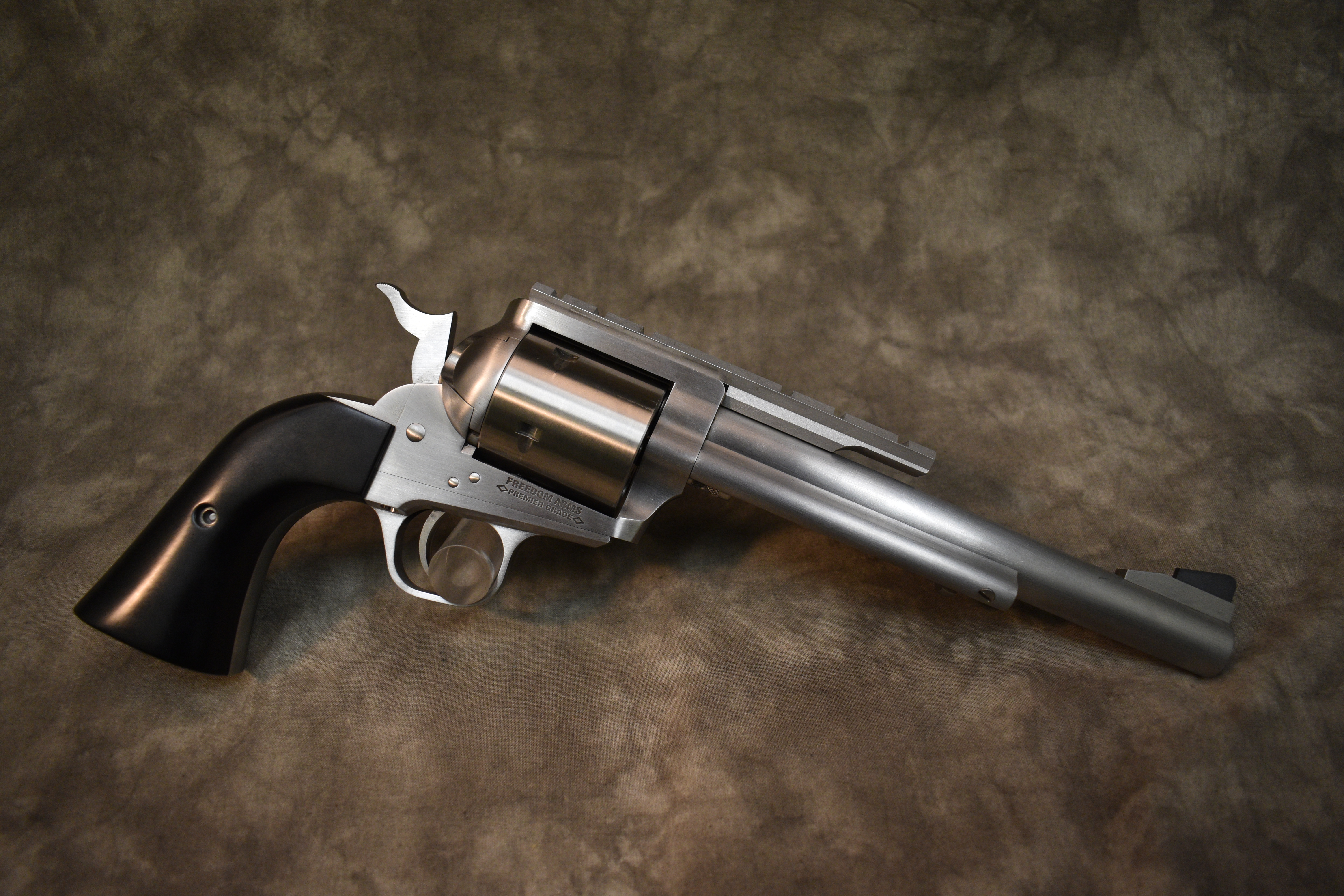 ++FREEDOM ARMS 83 .454 CASULL - Freedom Arms