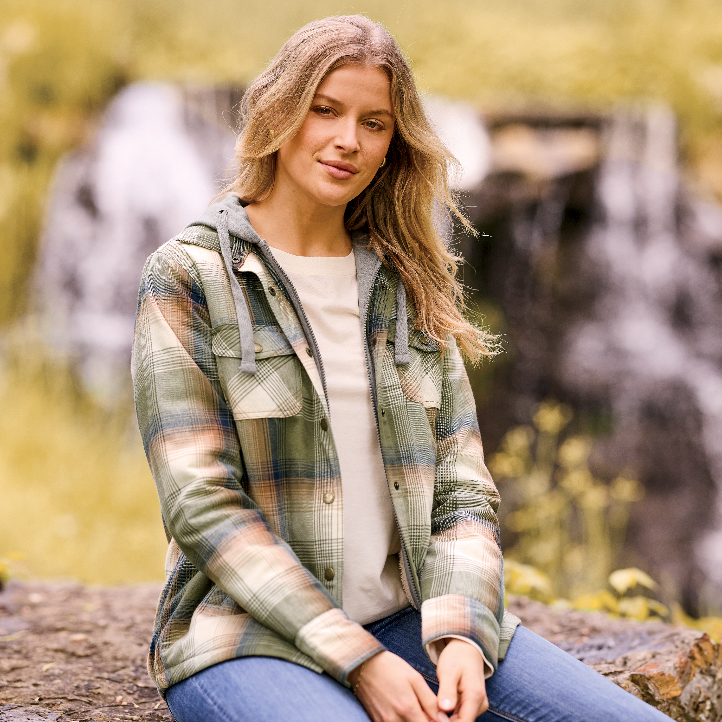 Image of Natural Reflections Briar Flannel Shirt Jacket - Olive Plaid - M