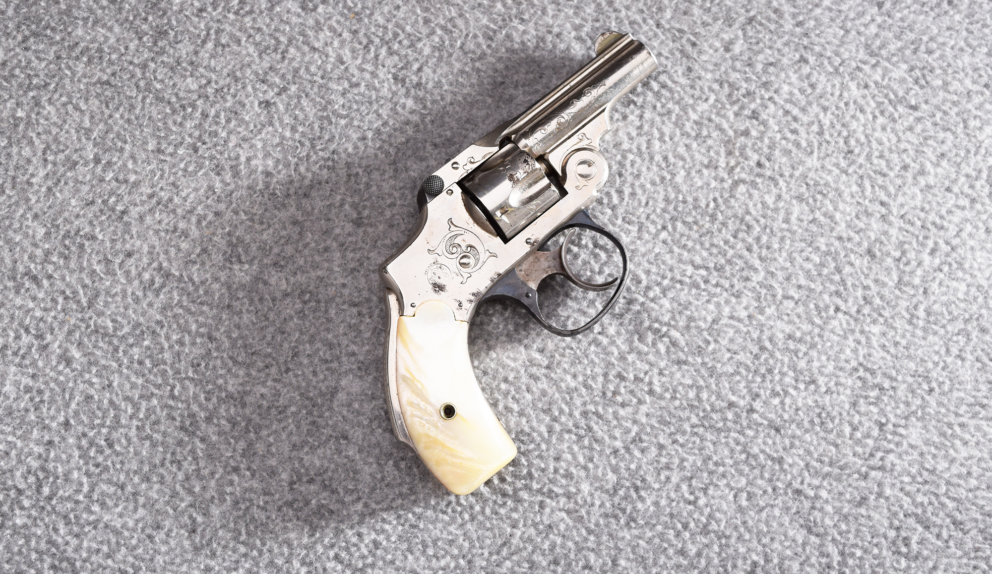 Image of Smith & Wesson ~ .32 Safety Hammerless Second Model ~ .32 S&W