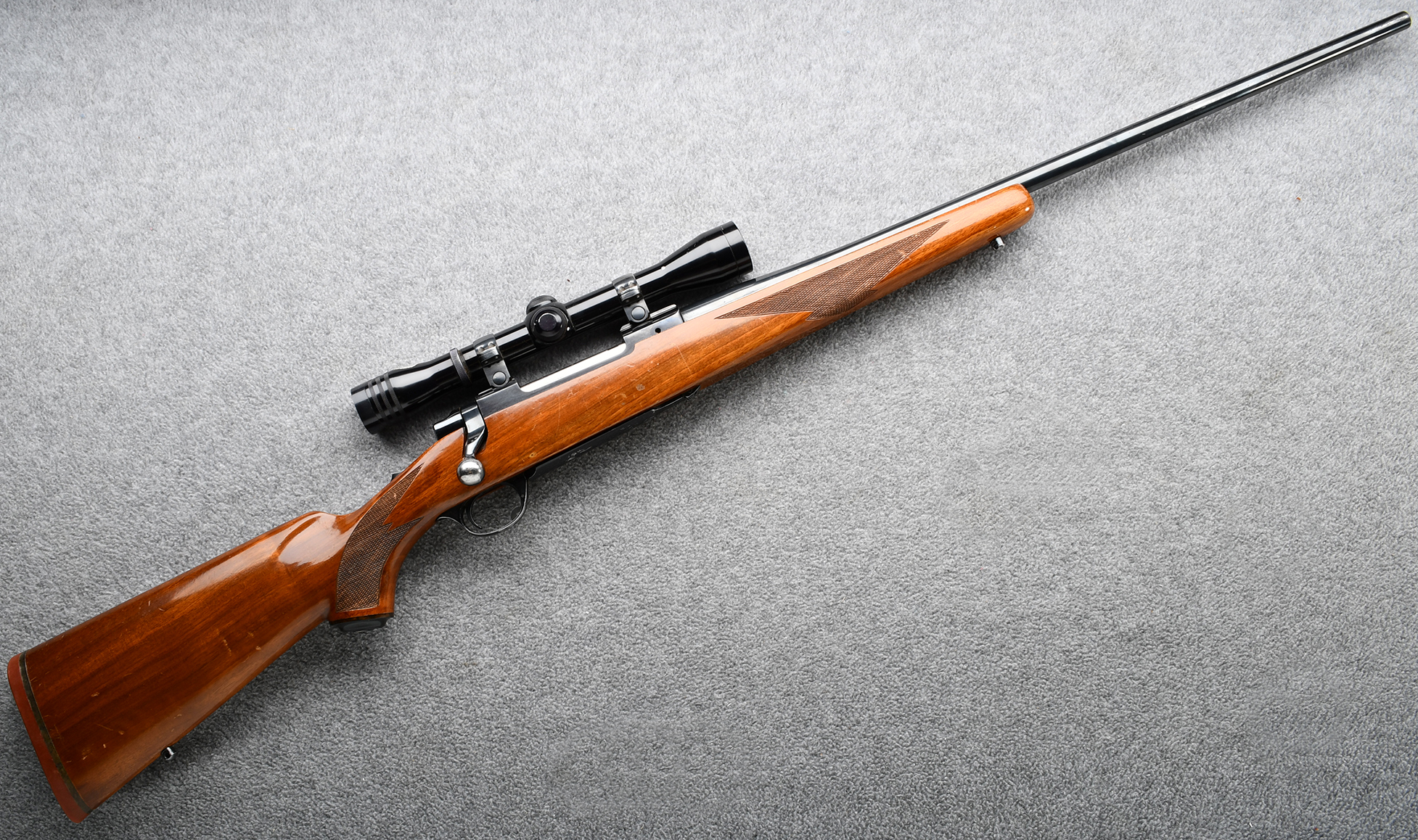 ++RUGER M77 7MM REMINGTON MAGNUM - Ruger