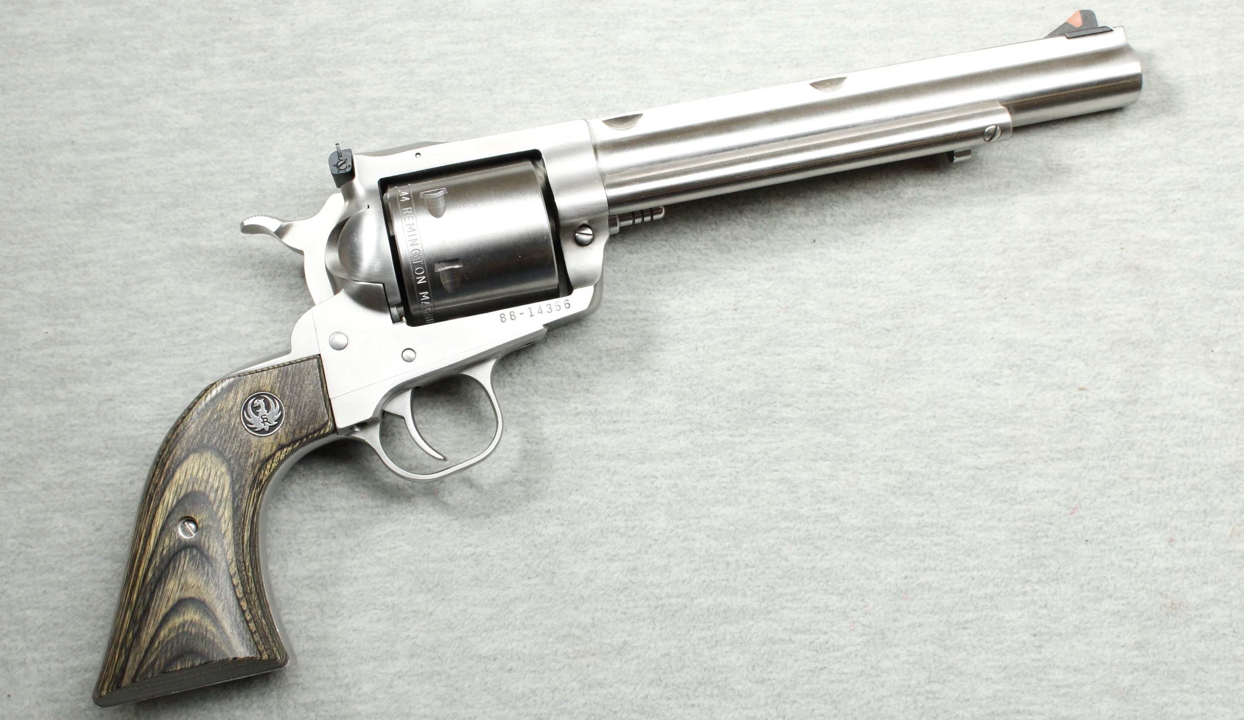 ++RUGER NEW MODEL SUPER BLACKHAW - Ruger