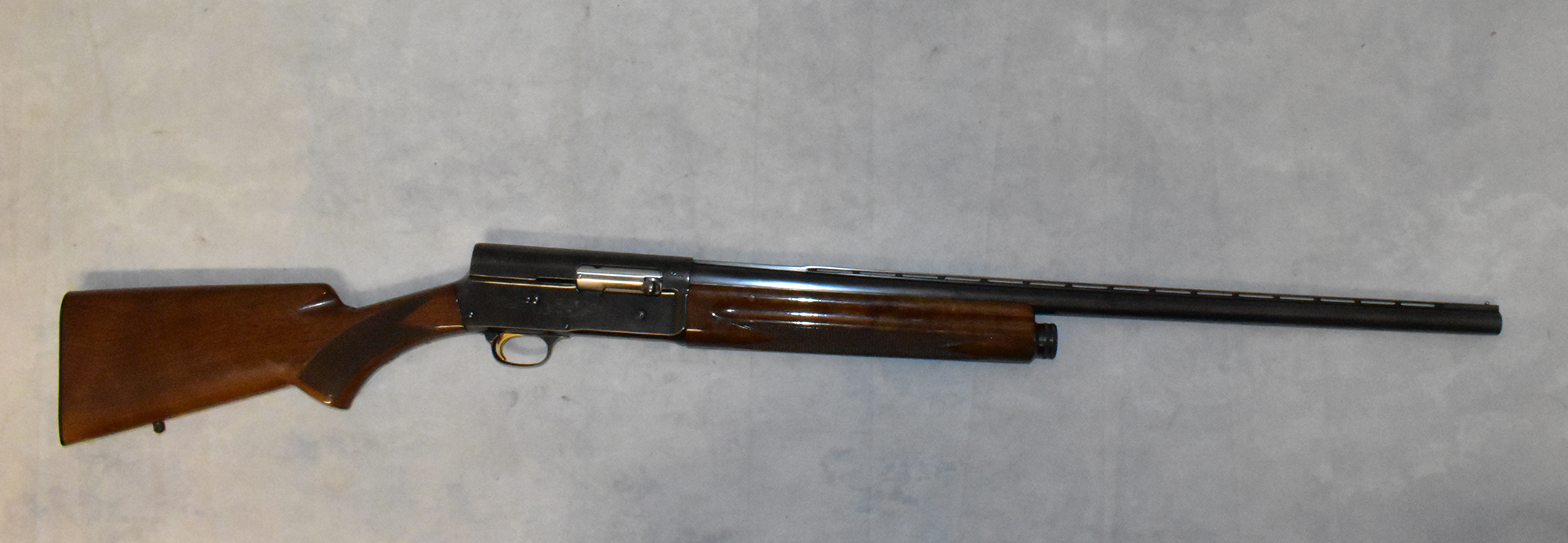 ++BROWNING LIGHT TWELVE 12 GAUGE - Browning