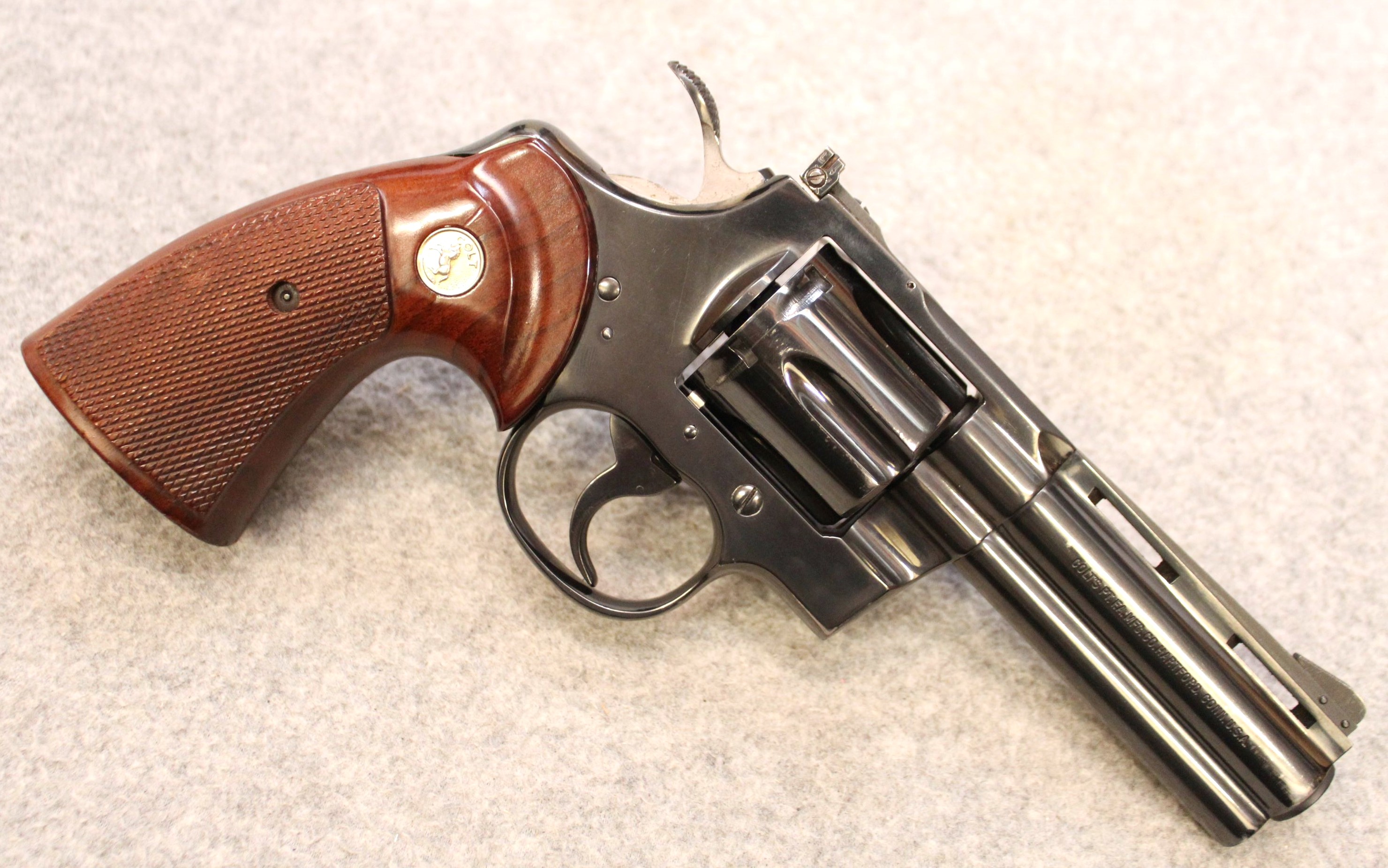 ++COLT PYTHON .357 MAGNUM - Colt