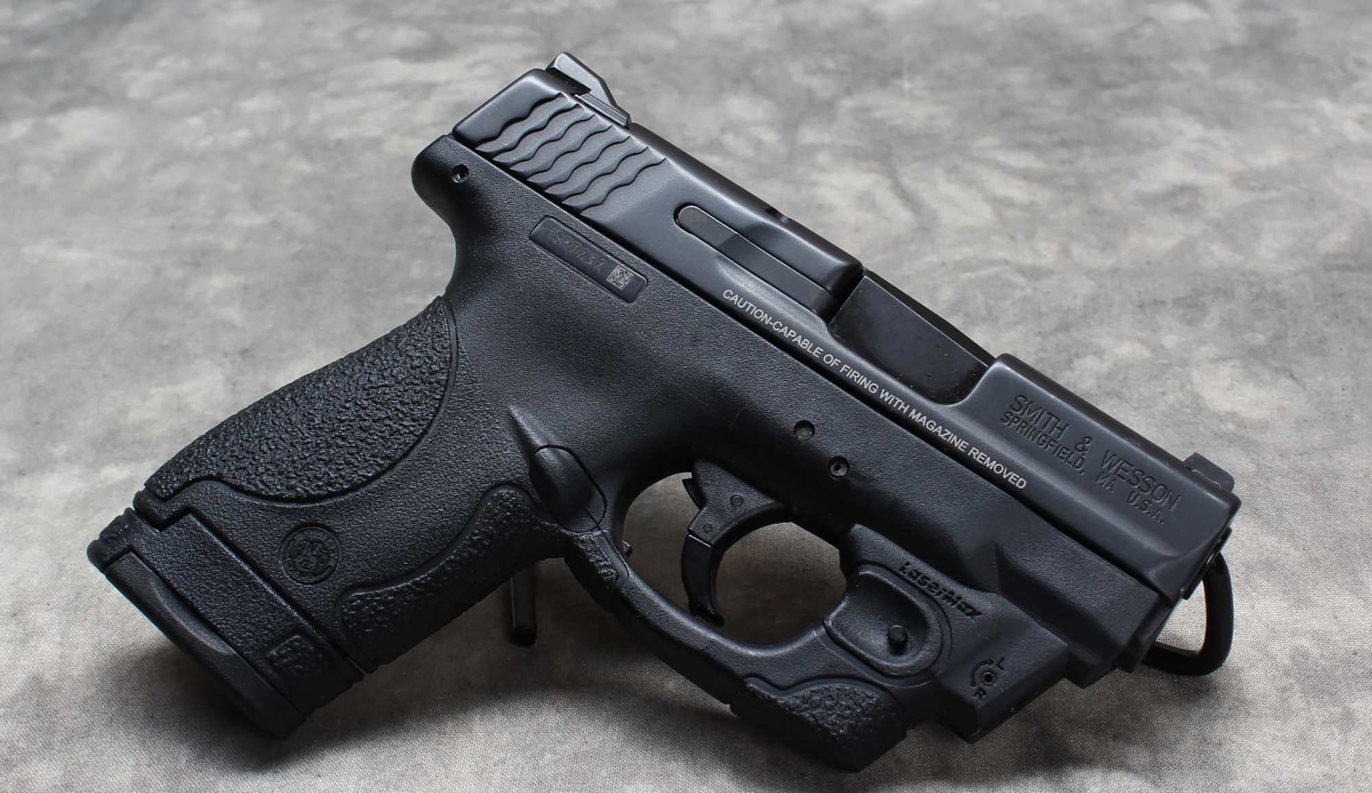 Image of Smith & Wesson~ M&P Shield Gen 1~ .40 S&W