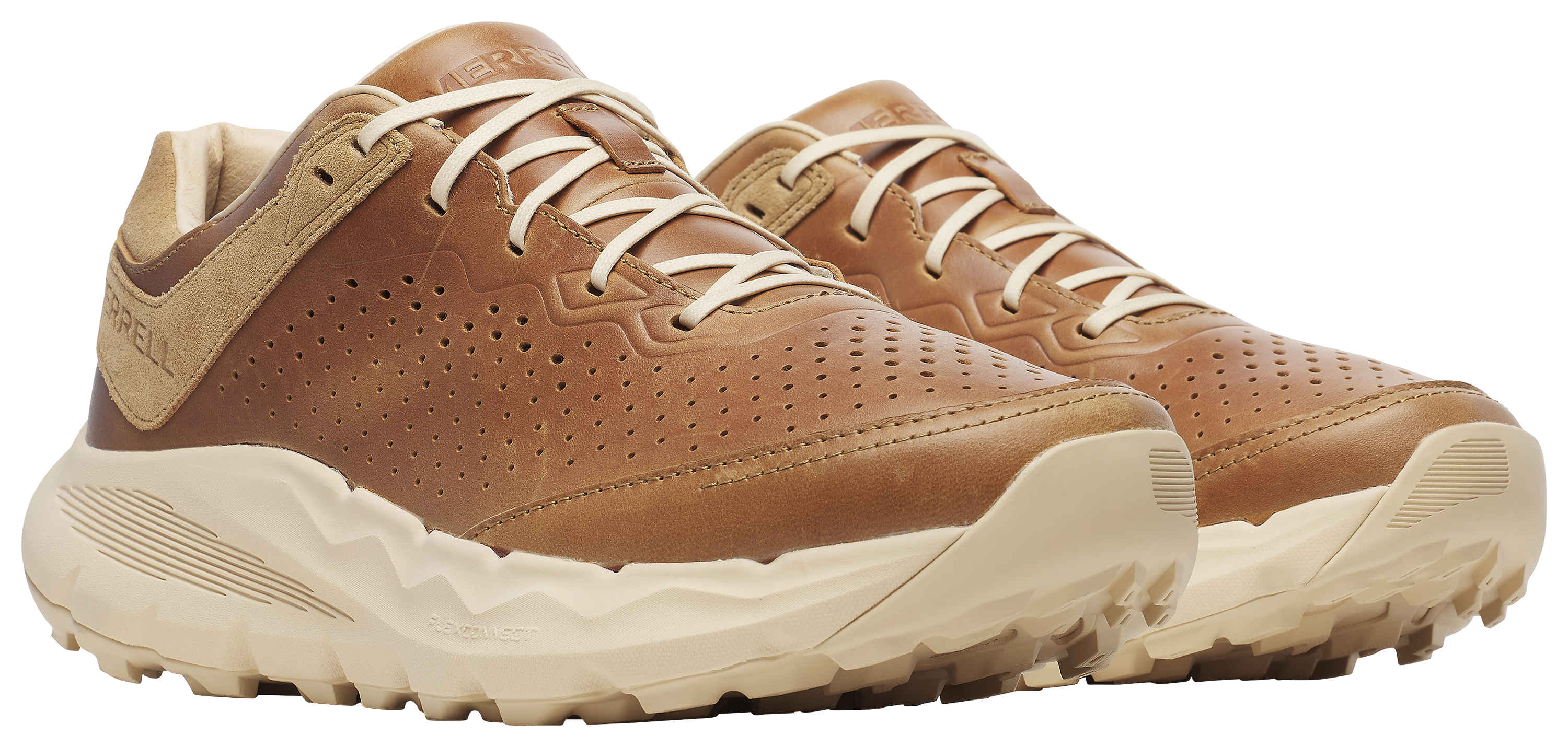 Image of Merrell Nova 4 Traveller Shoes for Men - Beaver