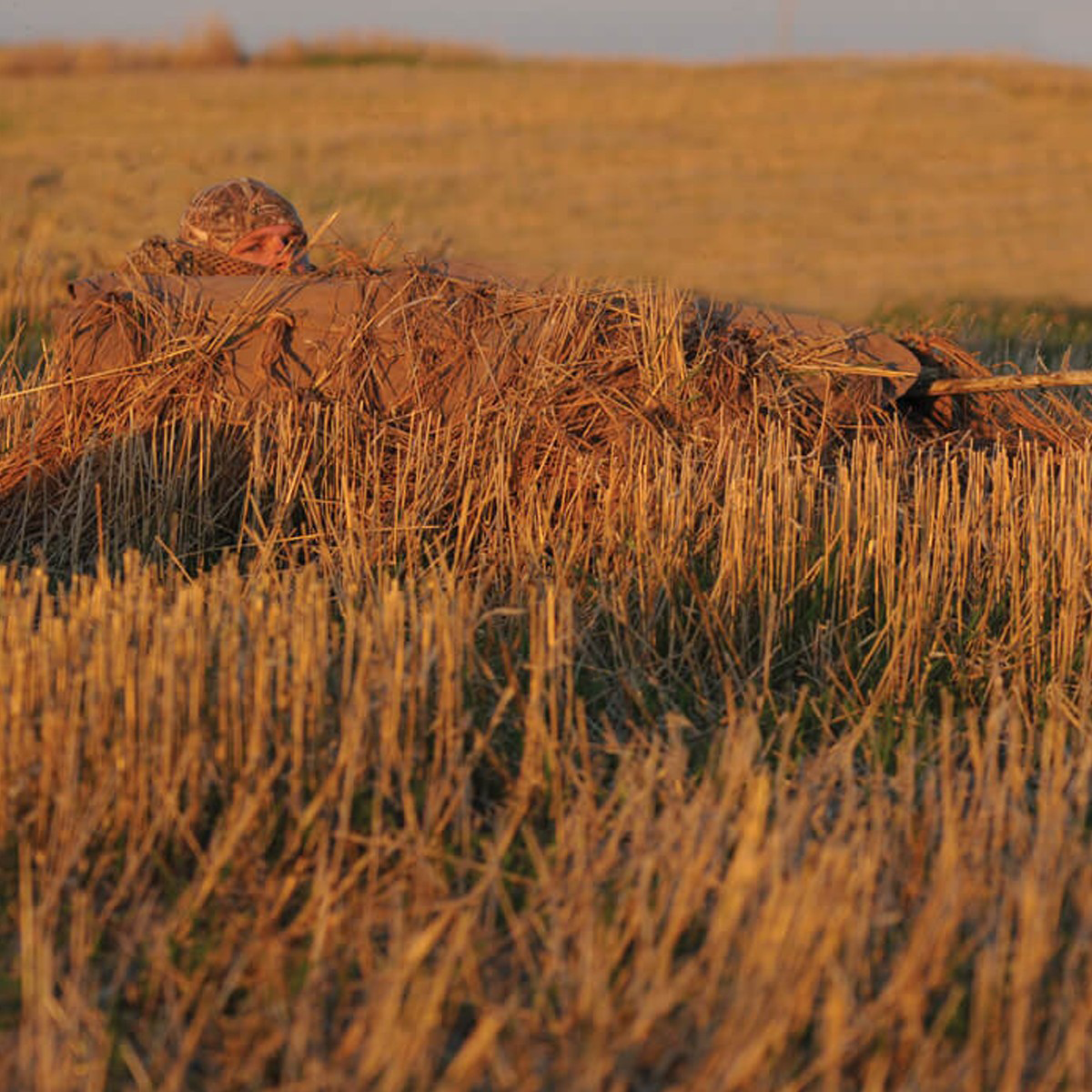 Image of Avery Outdoors Hunting Gear Killerweed Layout Blind Kit - Grain