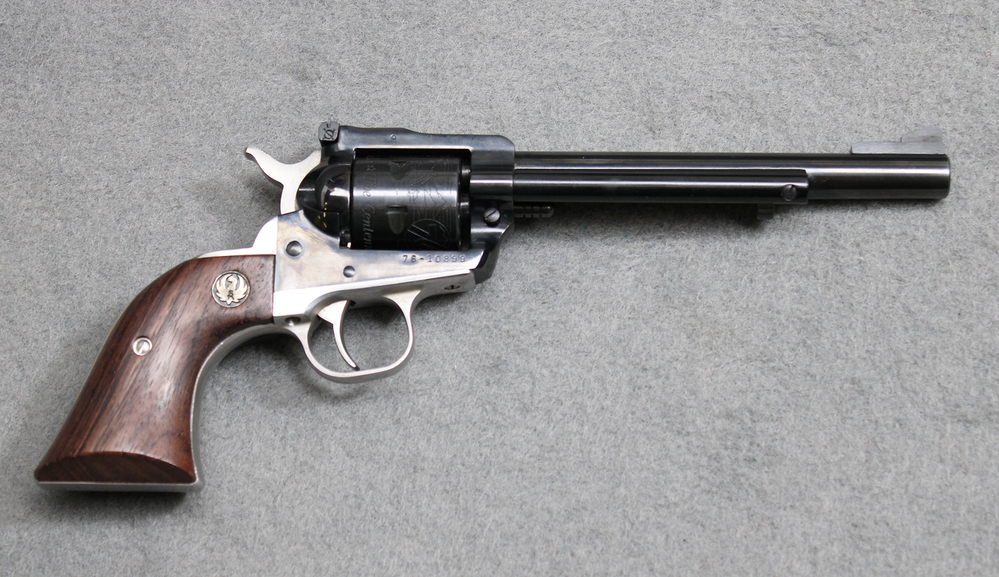 ++RUGER NEW MODEL SINGLE SIX .22 - Ruger