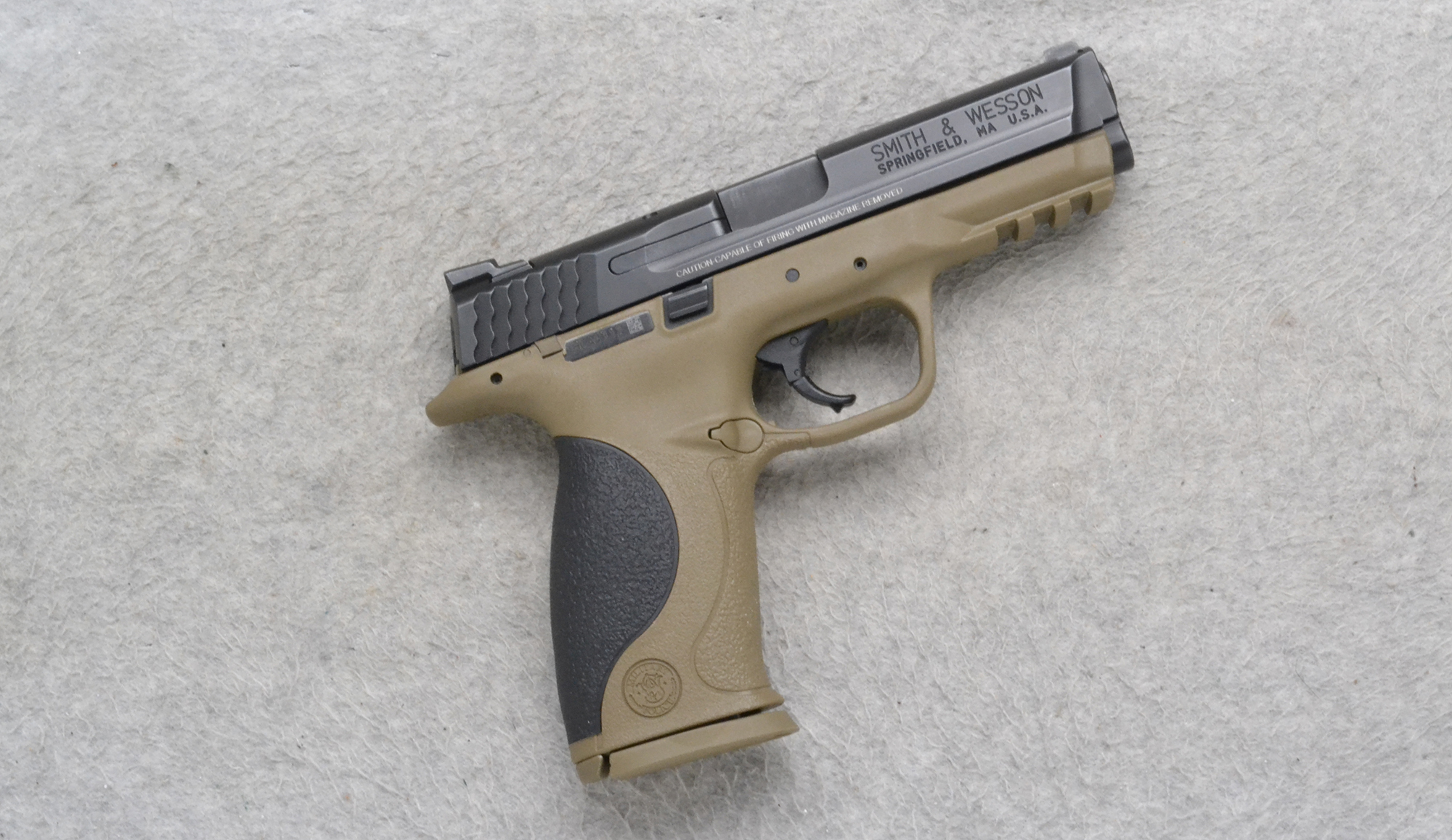 Smith & Wesson ~ M&P40 ~ .40 S&W - Bass Pro Shops