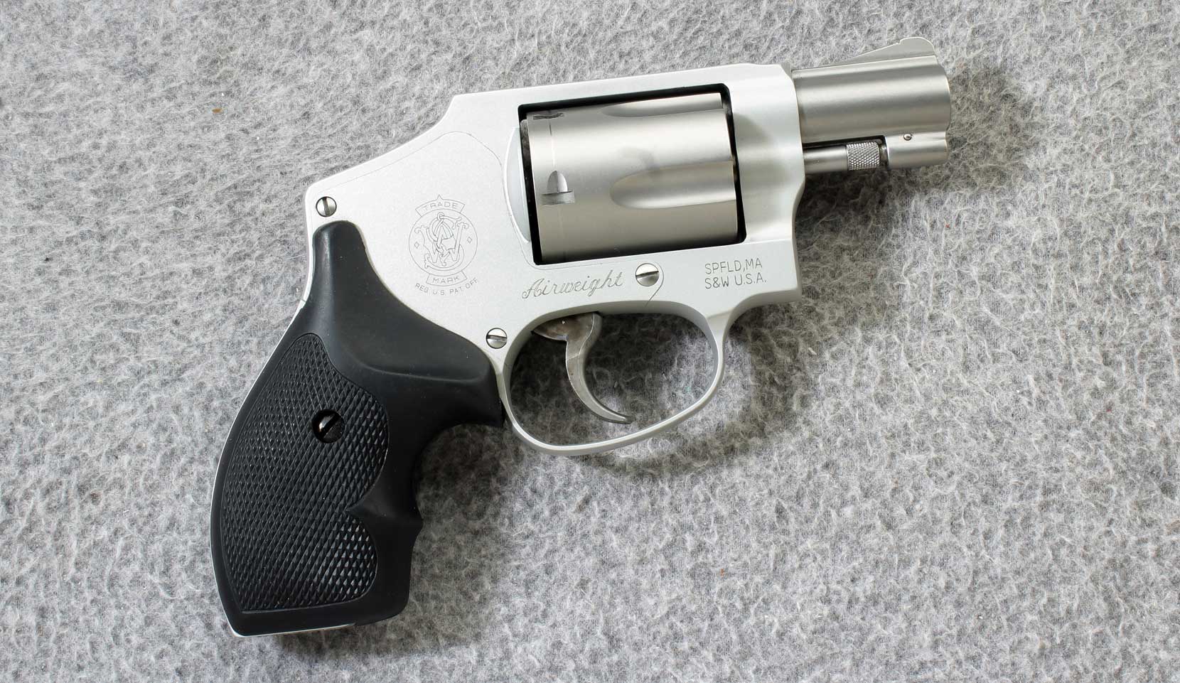 Smith & Wesson ~ Model 642-2 ~ .38 Spl.+P - Bass Pro Shops