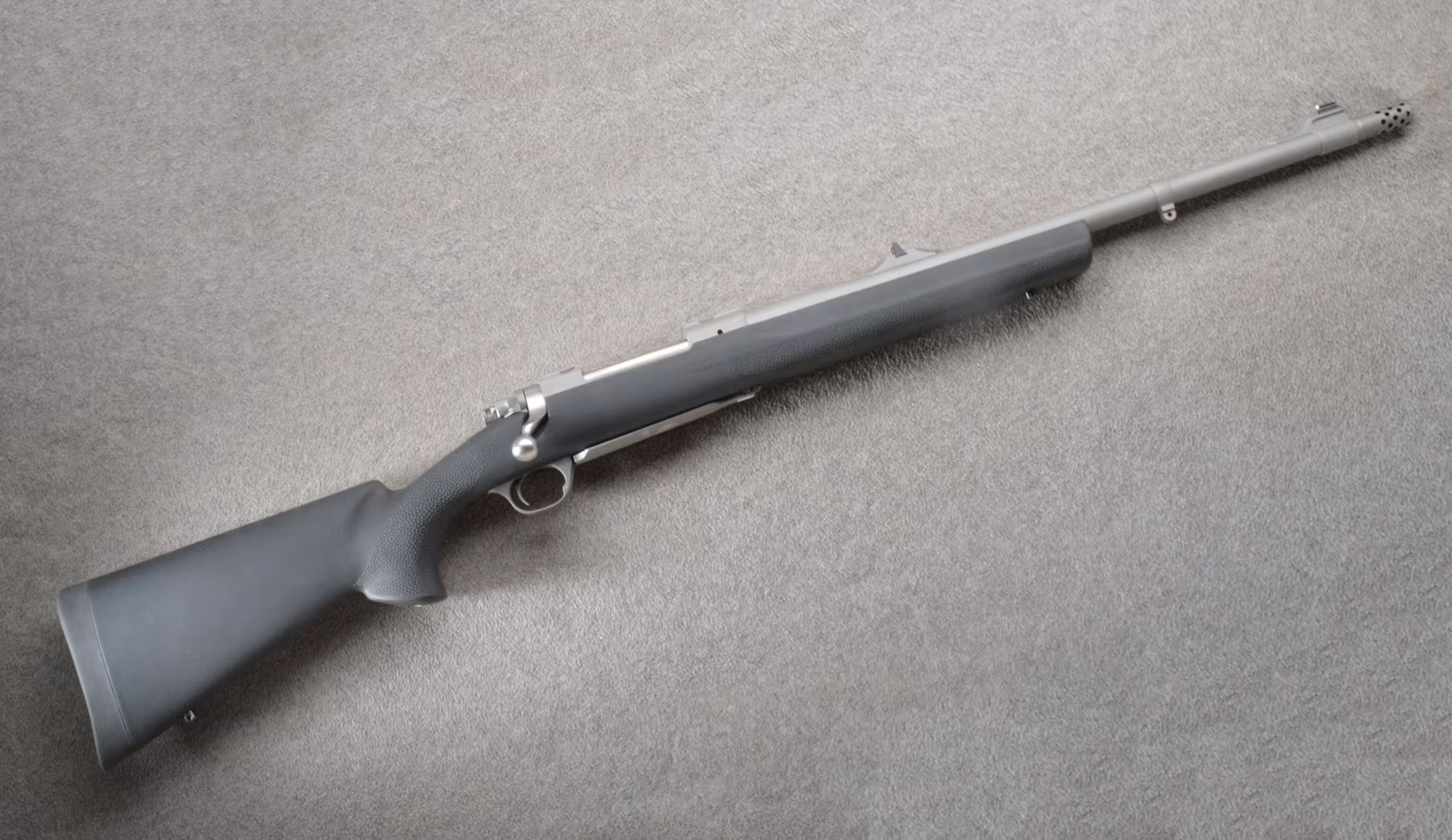 ++RUGER M77 HAWKEYE .338 WINCHES - Ruger