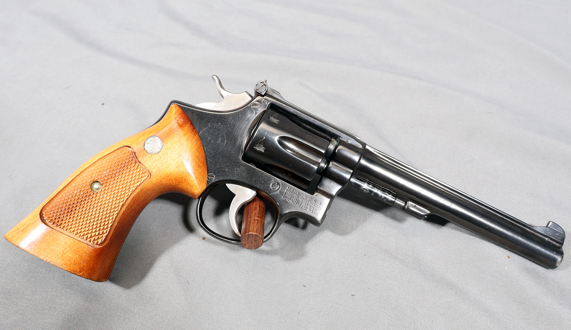 Image of Smith & Wesson ~ revolver ~ .22 Long Rifle