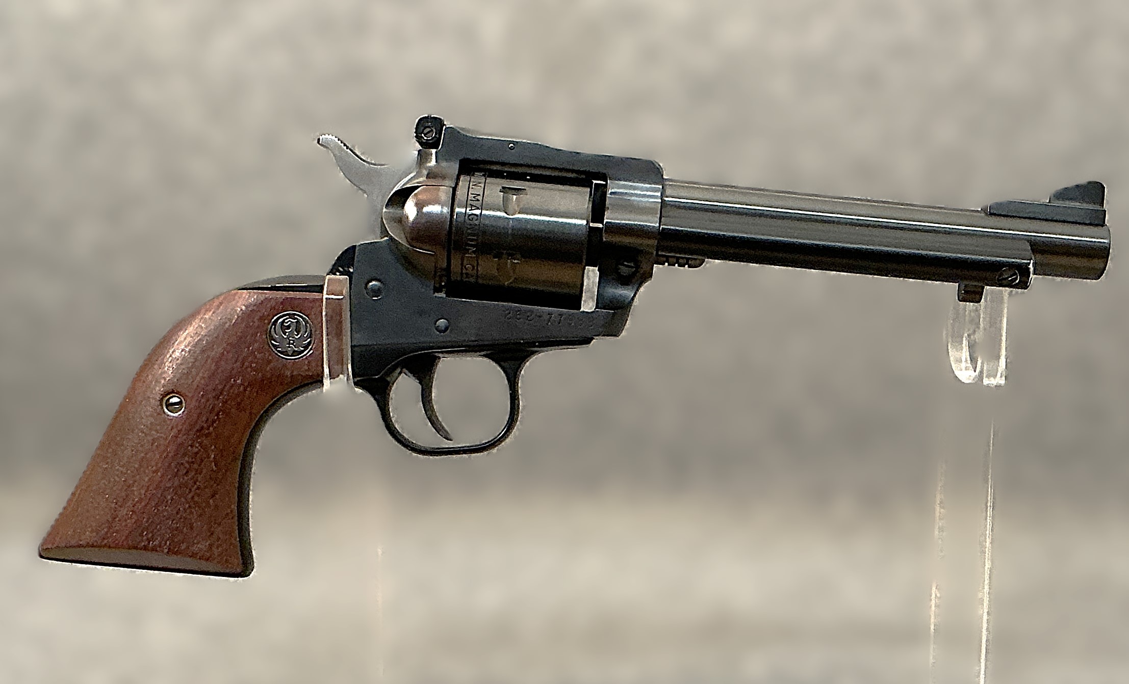 ++RUGER NEW MODEL SINGLE-SIX .22 - Ruger