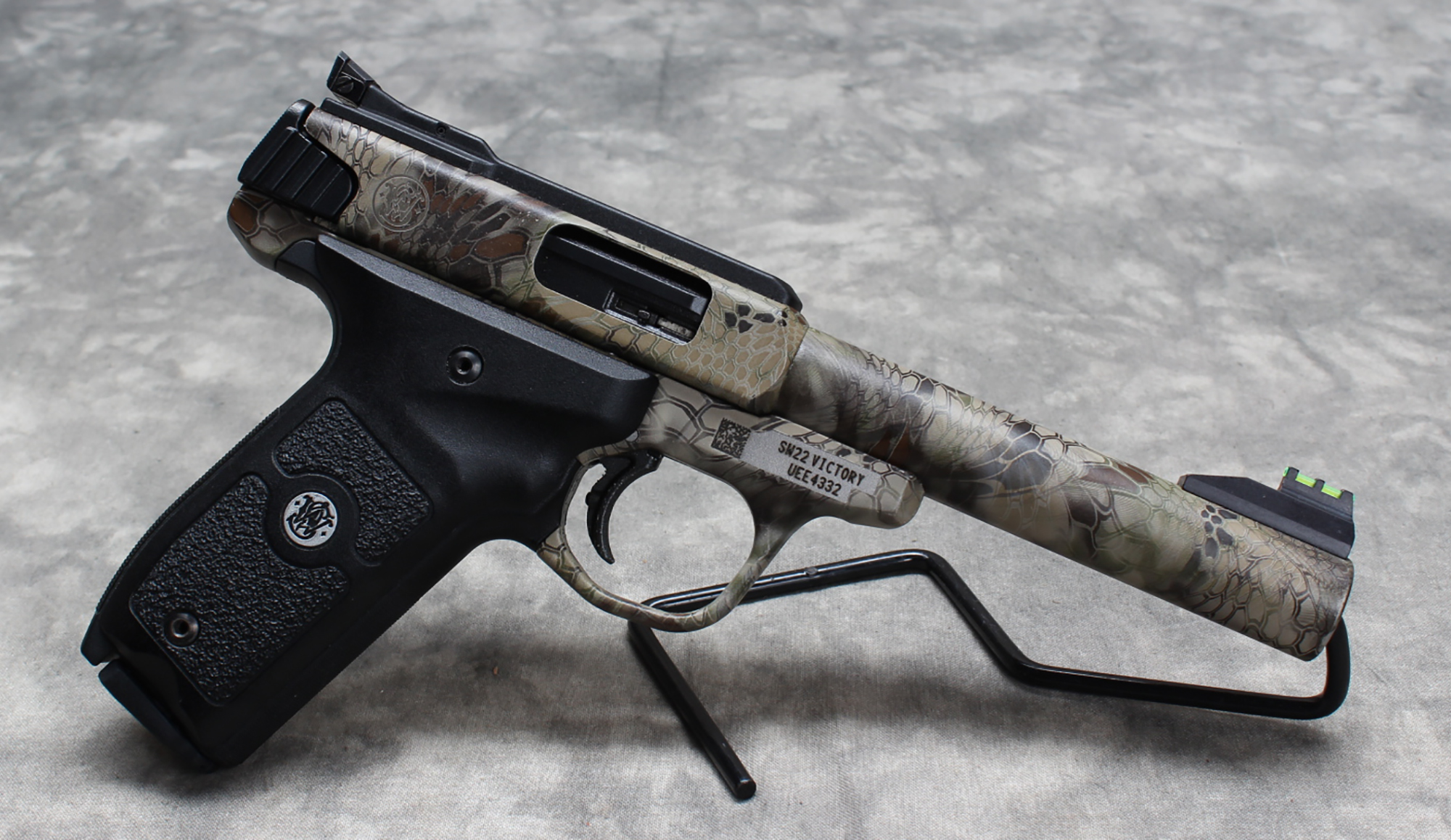 Image of Smith & Wesson~SW22 Victory~22LR