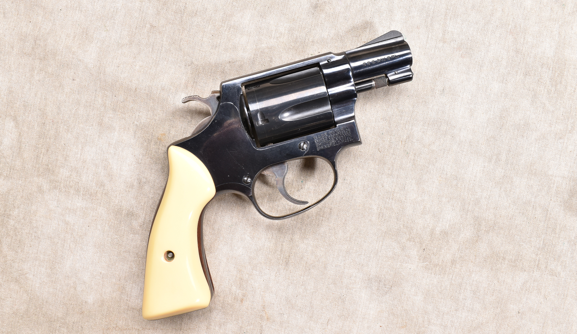 Image of SMITH & WESSON ~ 36 ~ .38 S&W SPECIAL