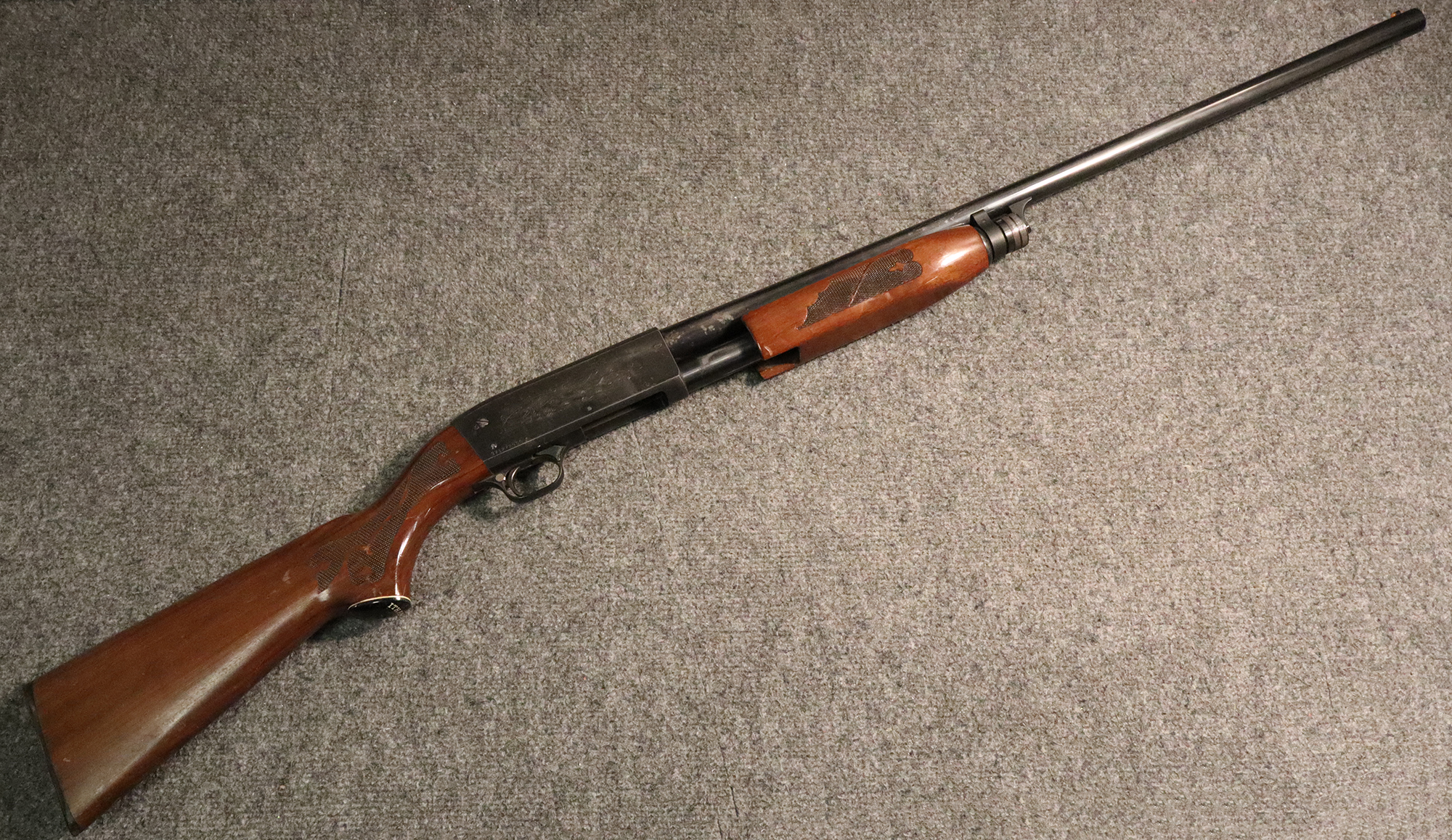 ++ITHACA GUN COMPANY 37 FEATHERL - Ithaca