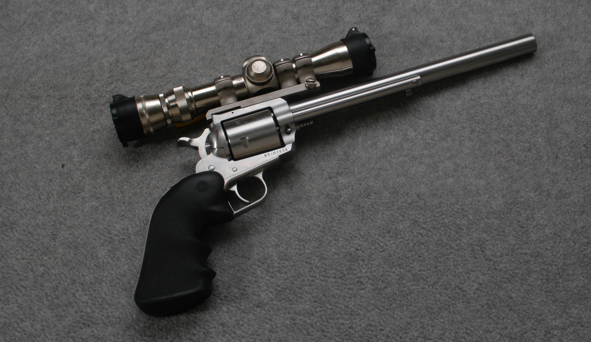 ++RUGER NEW MODEL SUPER BLACKHAW - Ruger
