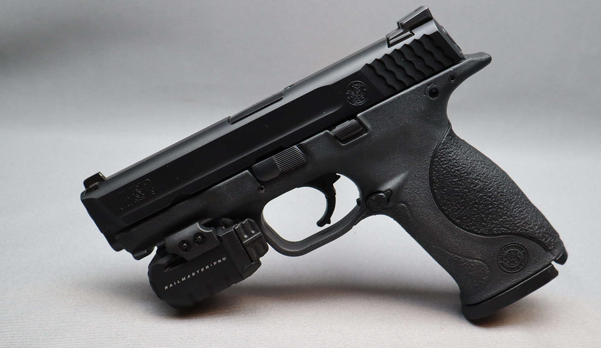 Image of Smith & Wesson ~ M&P9 ~ 9mm Luger