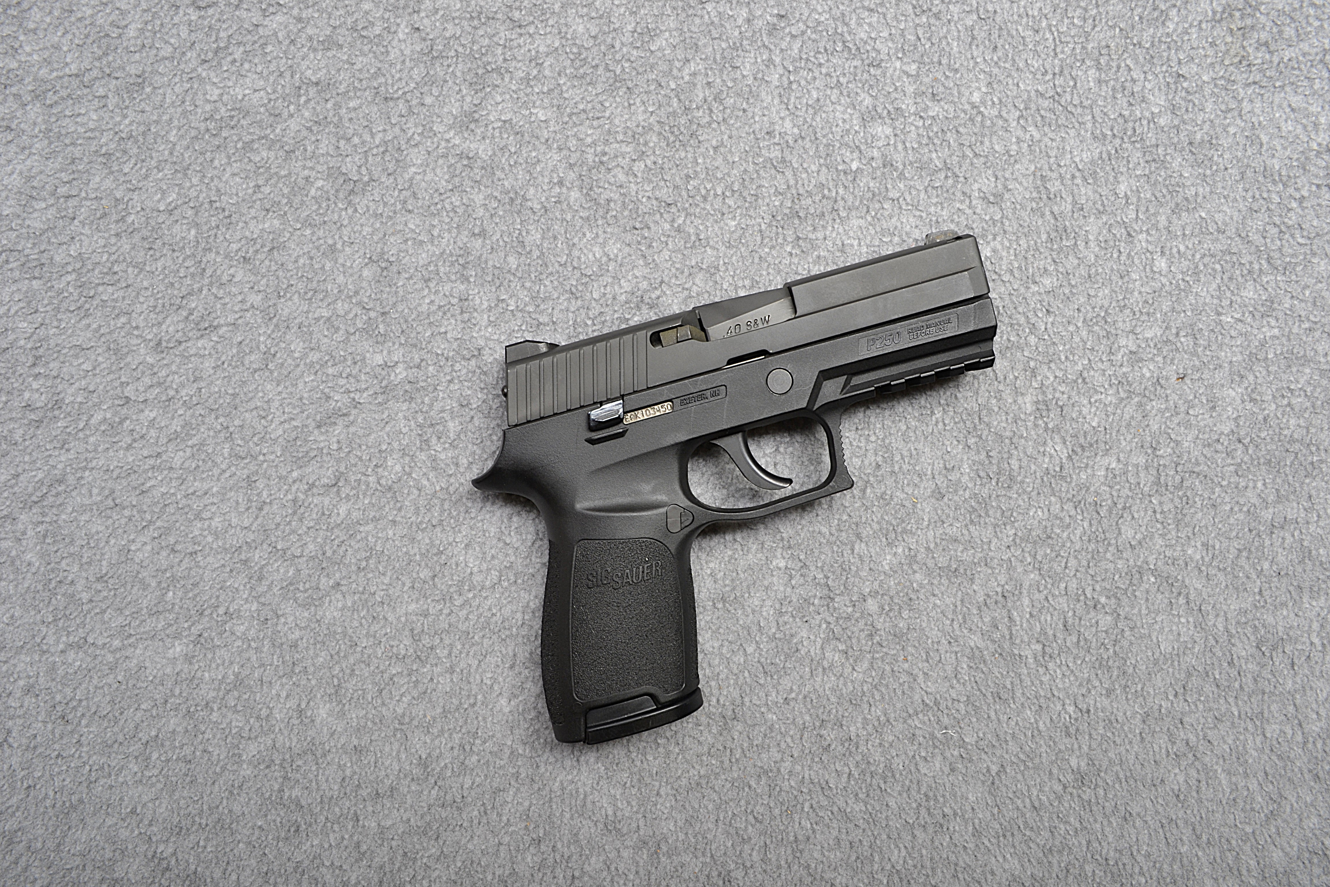 SIG Sauer~P 250~.40 S&W - Bass Pro Shops