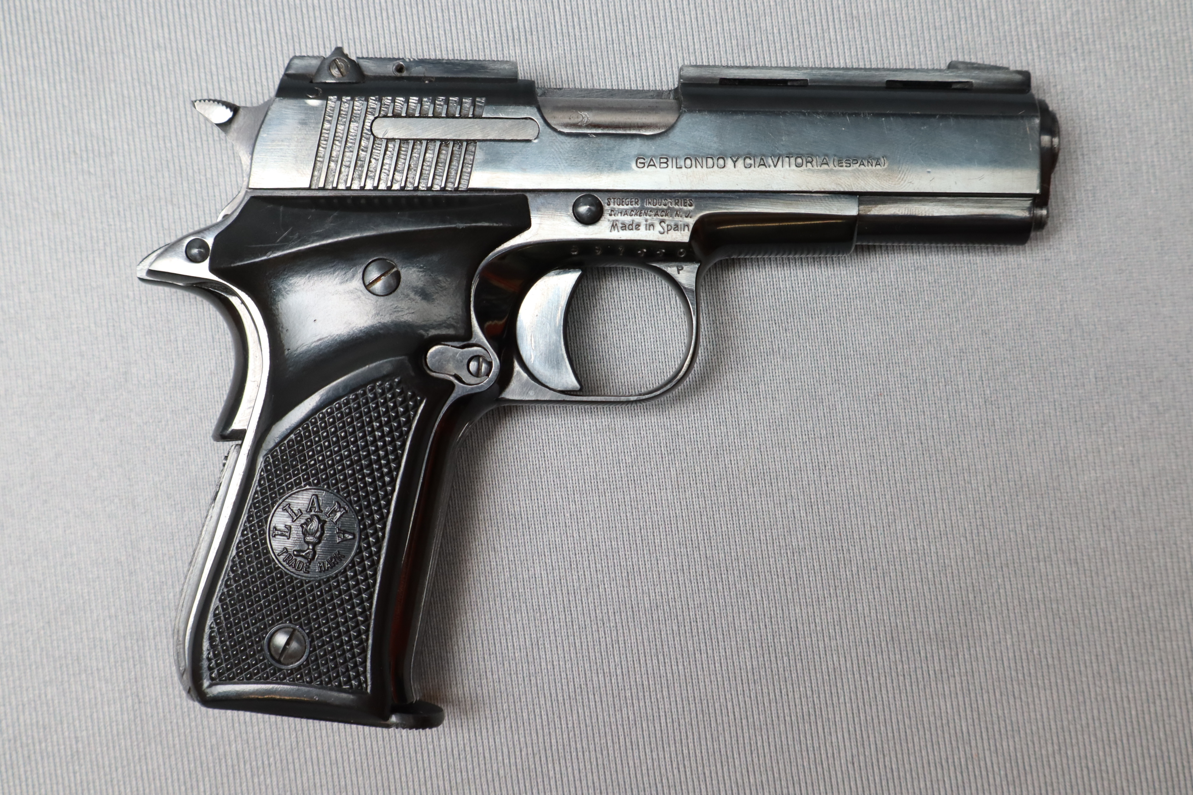 Llama ~ Especial ~ .32 Auto - Bass Pro Shops