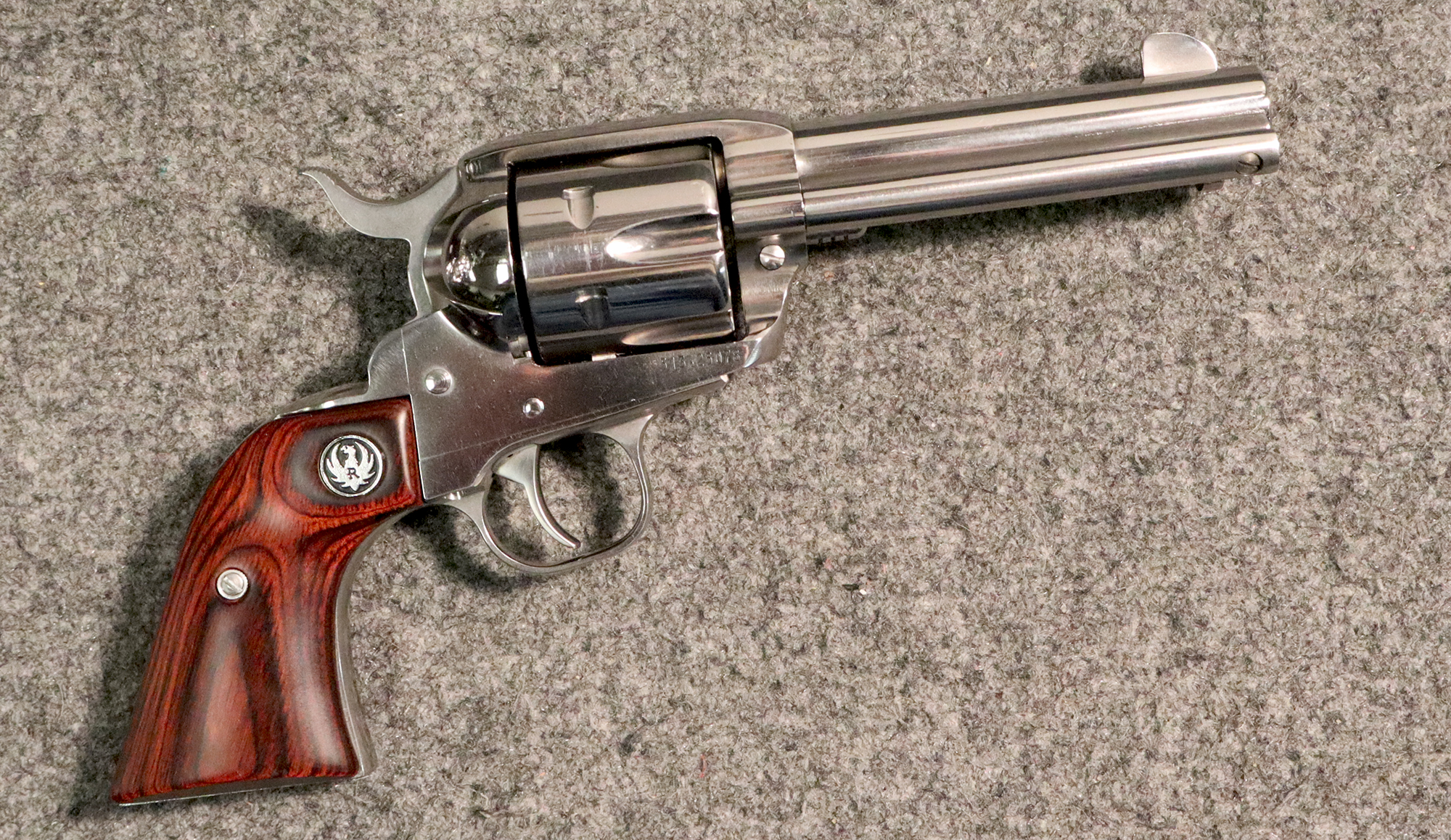 ++RUGER NEW VAQUERO .45 CAL - Ruger