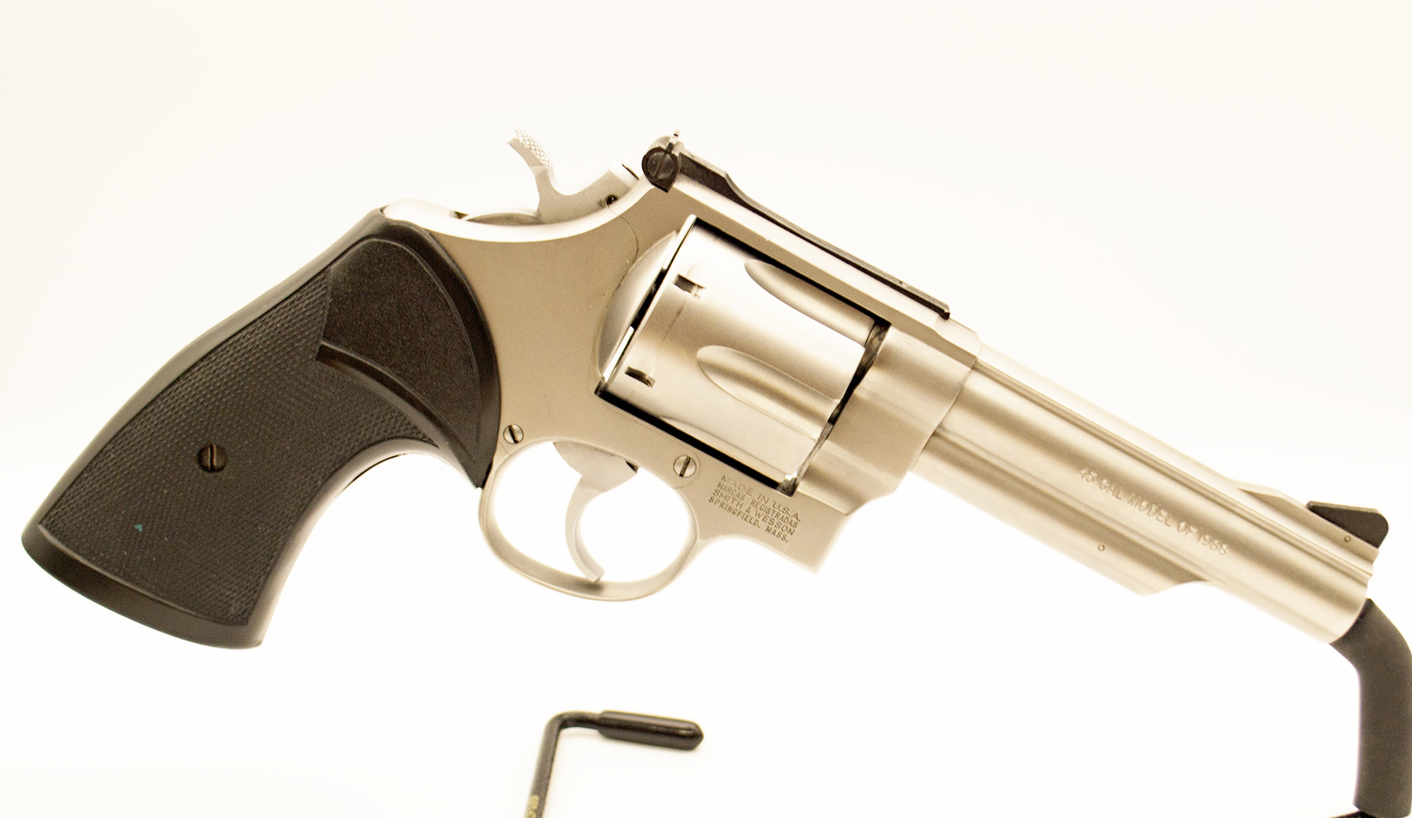 Image of Smith & Wesson~M625-2~.45 Caliber